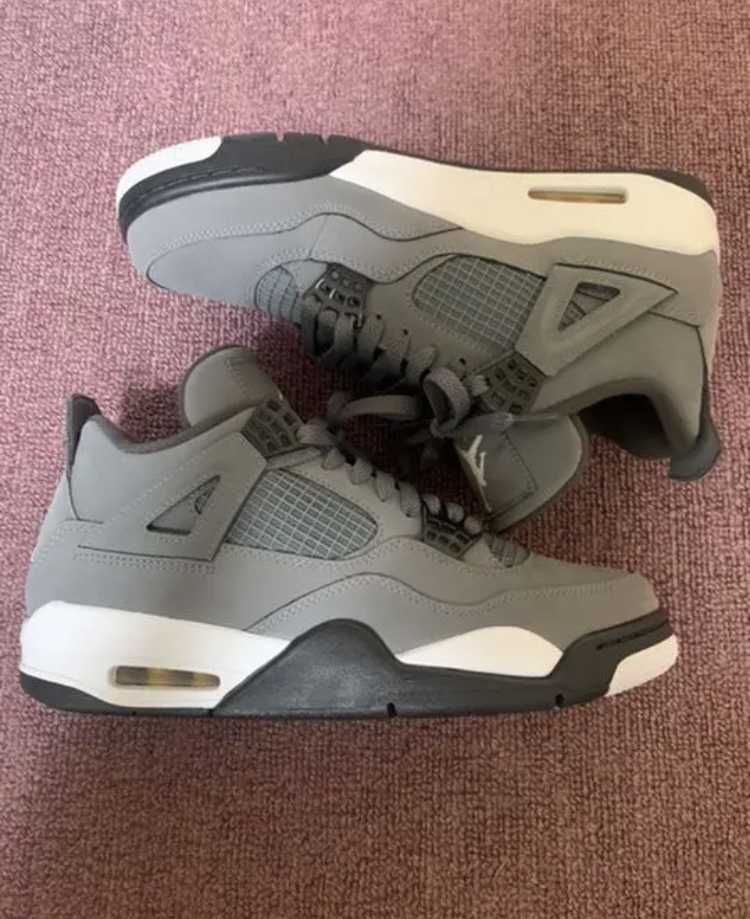 Nike Air Jordan 4 "Cool Grey"