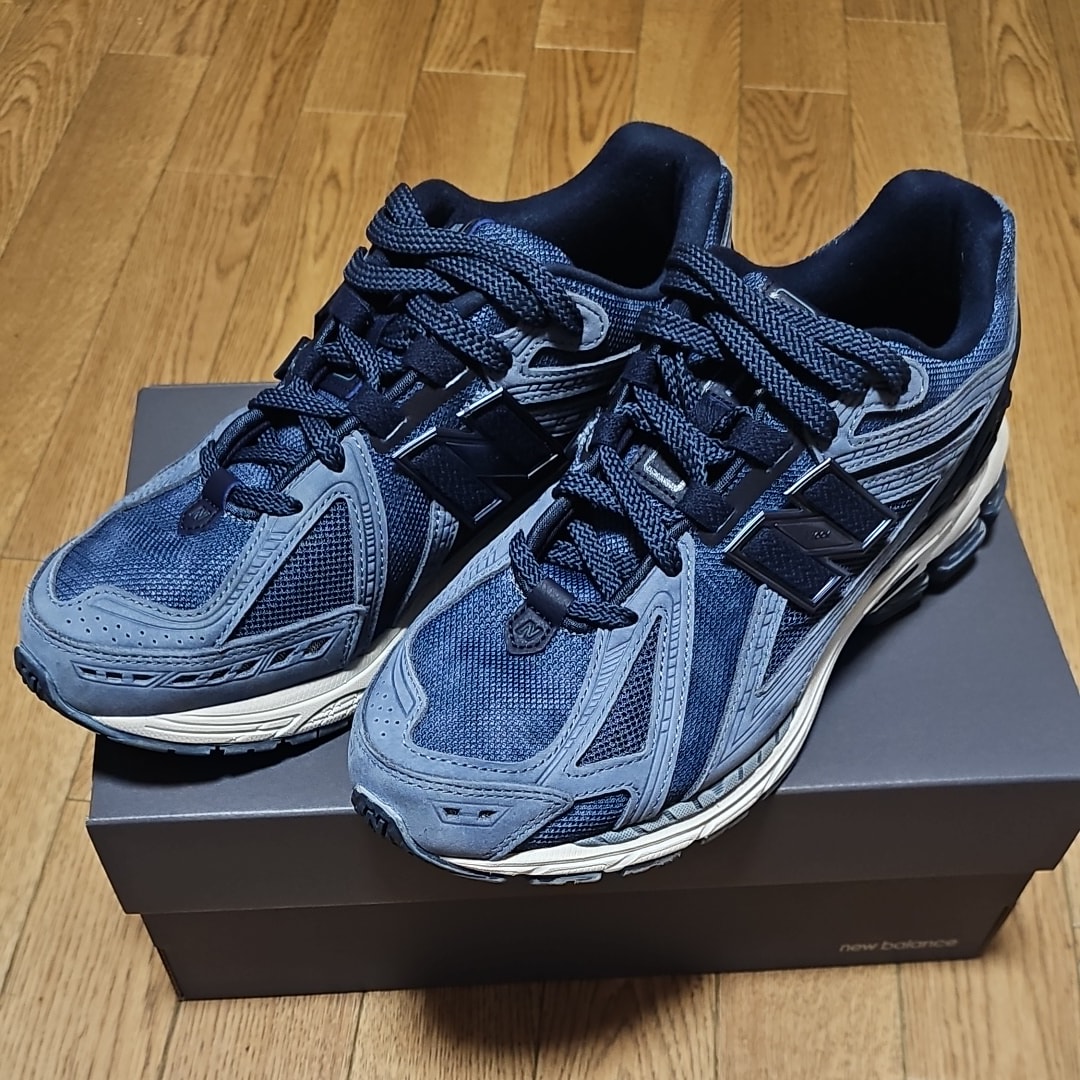 New Balance 1906R "Sapphire Blue"