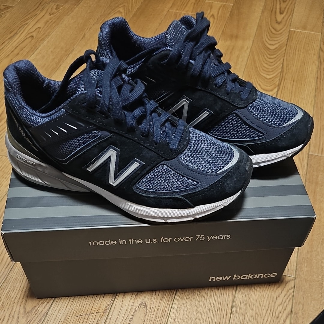ニューバランス 990V5 "ネイビー/シルバー"