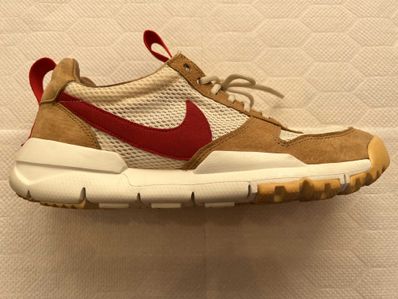 Tom Sachs × Nike Mars Yard 2.0 "Natural/Sport Red-Maple"