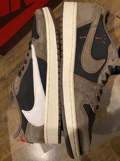 Travis Scott × Nike Air Jordan 1 Low OG SP-T "Black/Dark Mocha"