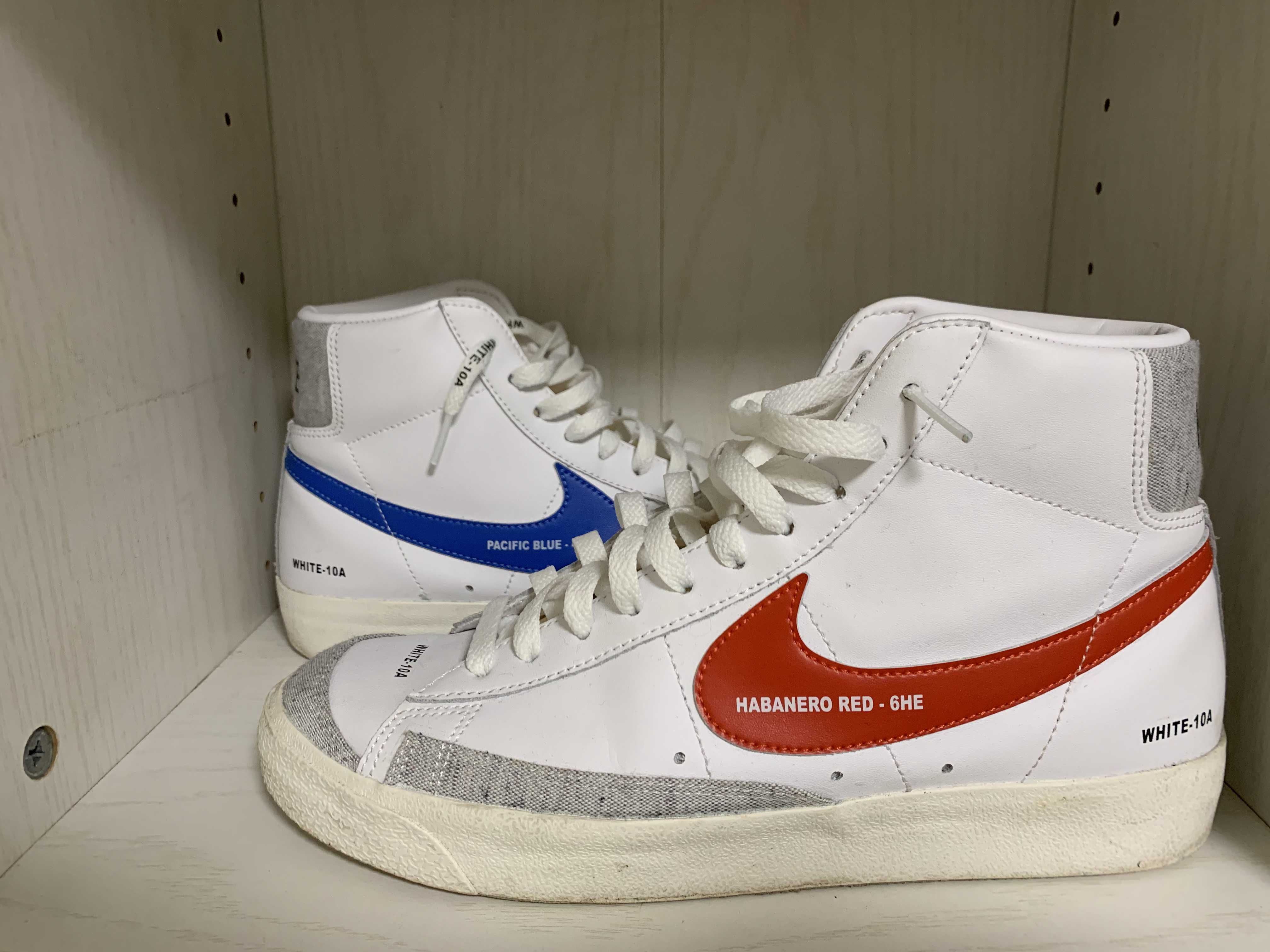 NIKE Women's MID BLAZER 77 "WHITE"