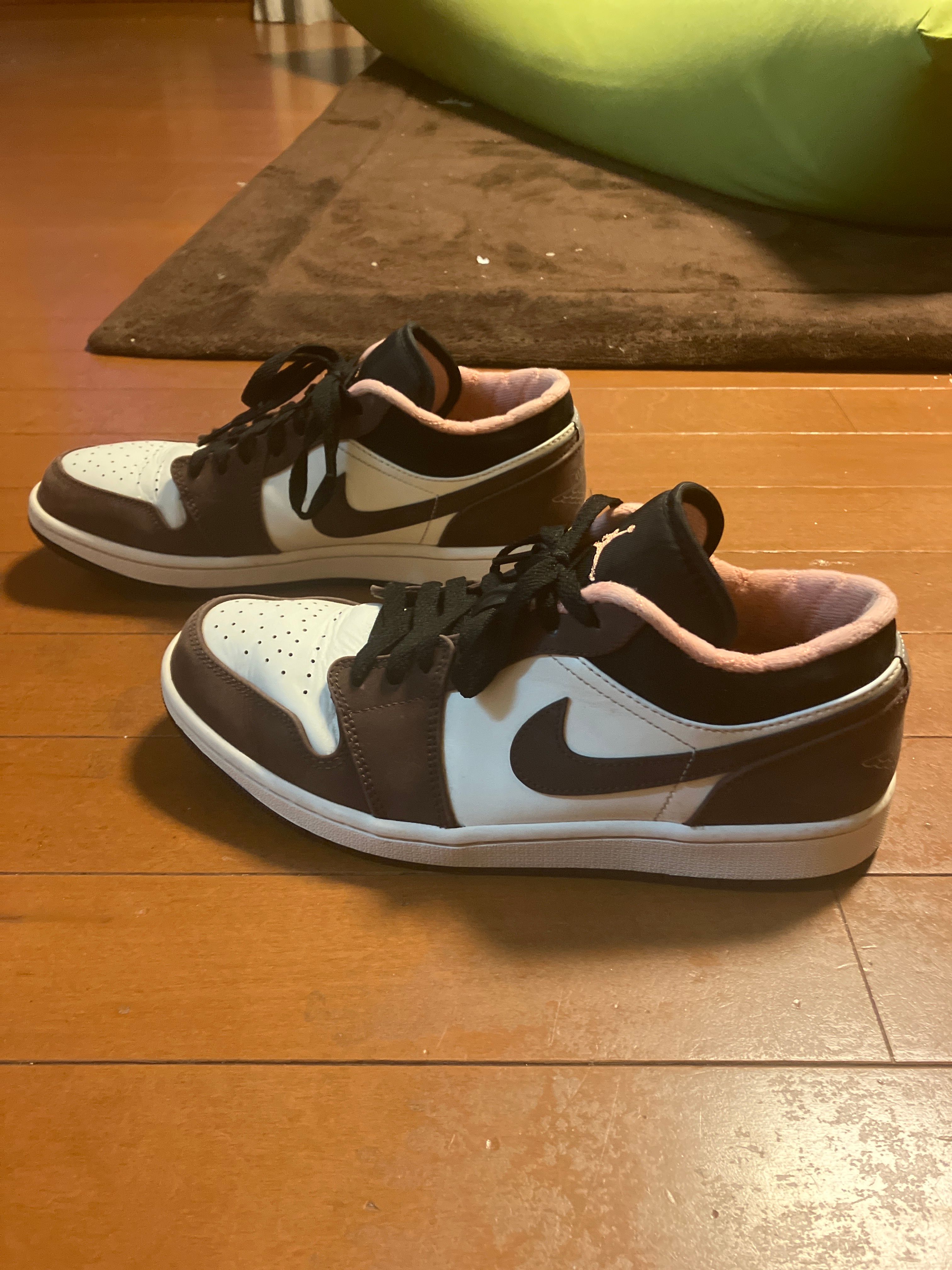 Nike Air Jordan 1 Low SE "Light Chocolate" / "Mocha Brown"