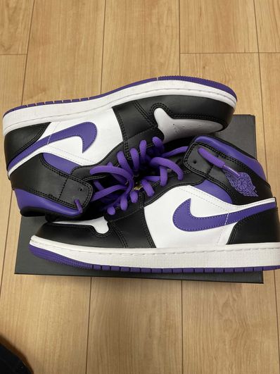 Nike Air Jordan 1 Mid "Black/Court Purple"