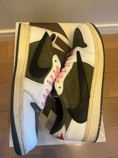 Travis Scott × Nike Air Jordan 1 Low OG SP "Reverse Olive"