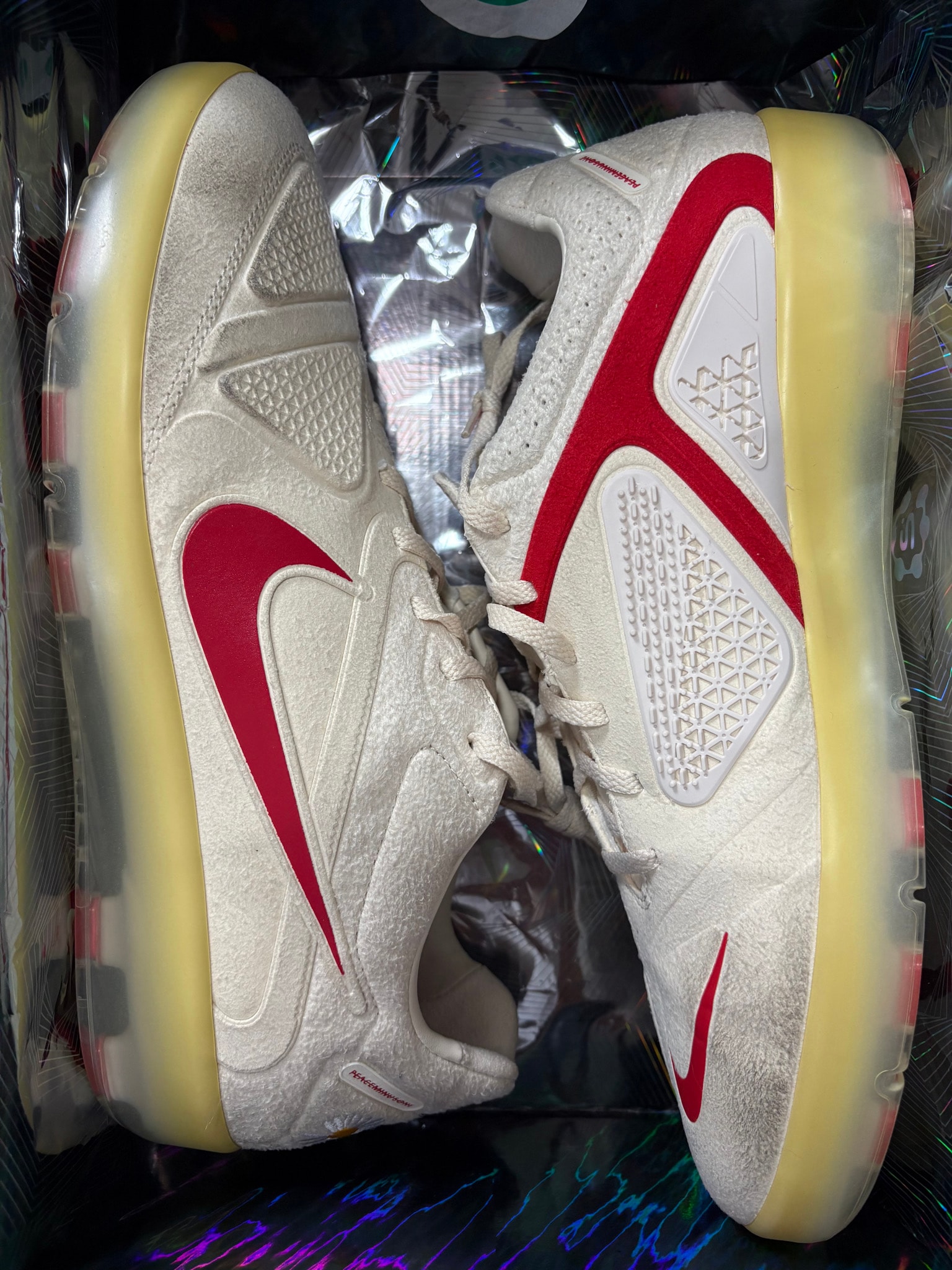 PEACEMINUSONE × Nike Cryoshot CTR360 "World Cup/South Korea/Natural/University Gold" / G-DRAGON
