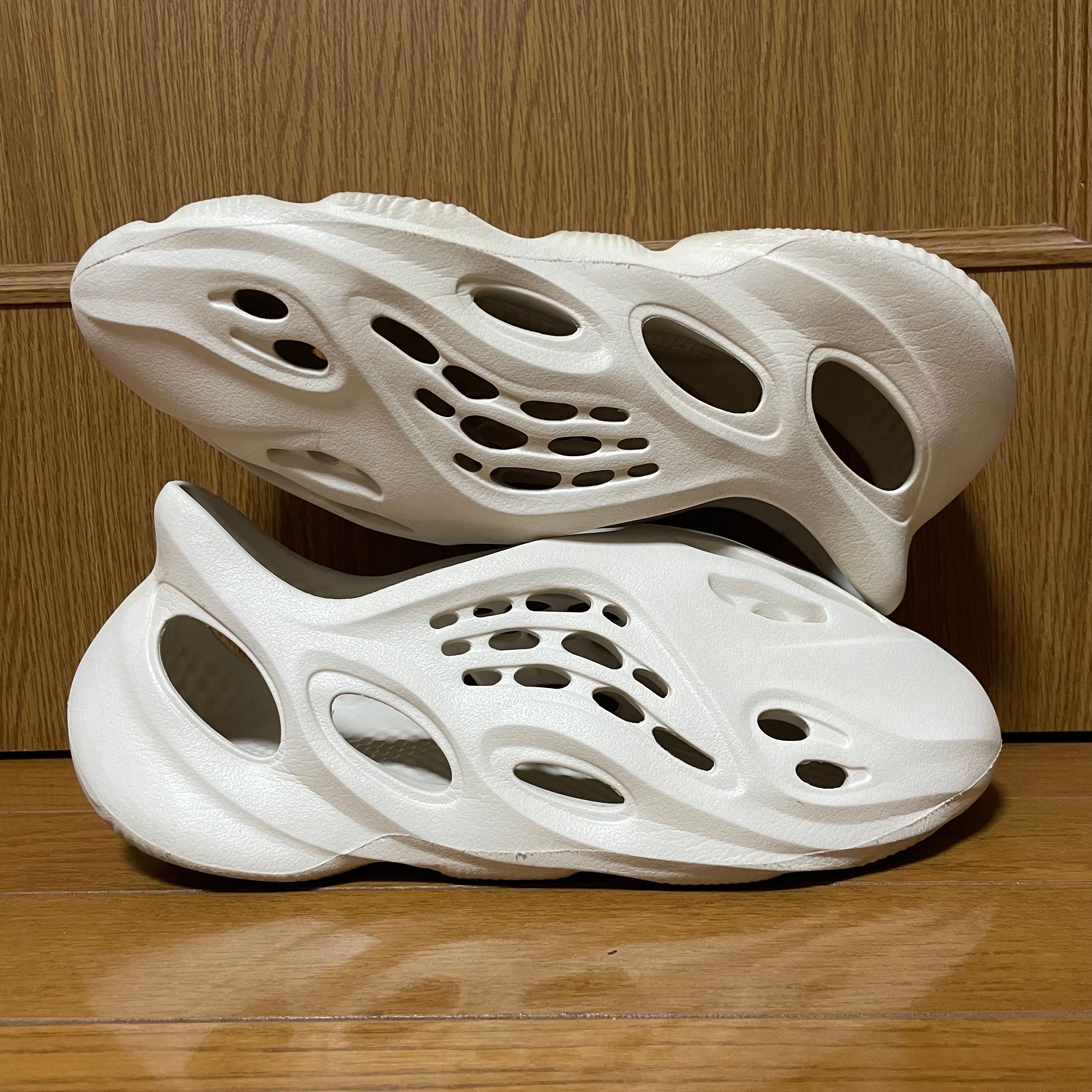 adidas YEEZY Foam Runner "Sand"