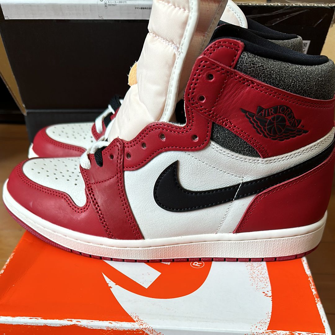 Nike Air Jordan 1 High OG "Lost & Found/Chicago"