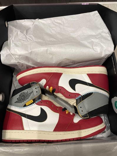 UNION × Nike Air Jordan 1 Retro High OG "Chicago/Shadow"