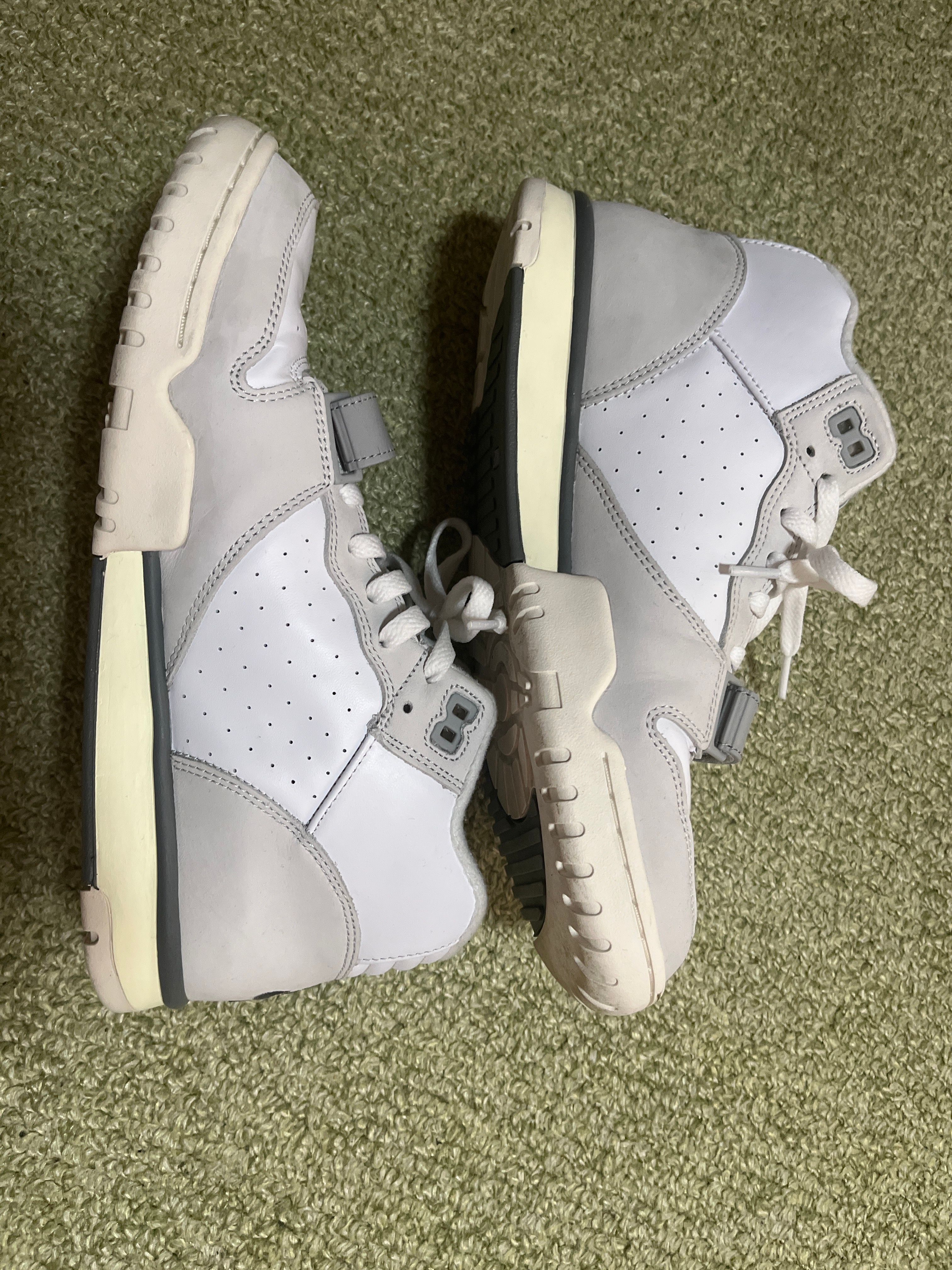 Nike Air Trainer 1 "Photon Dust/Light Smoke"