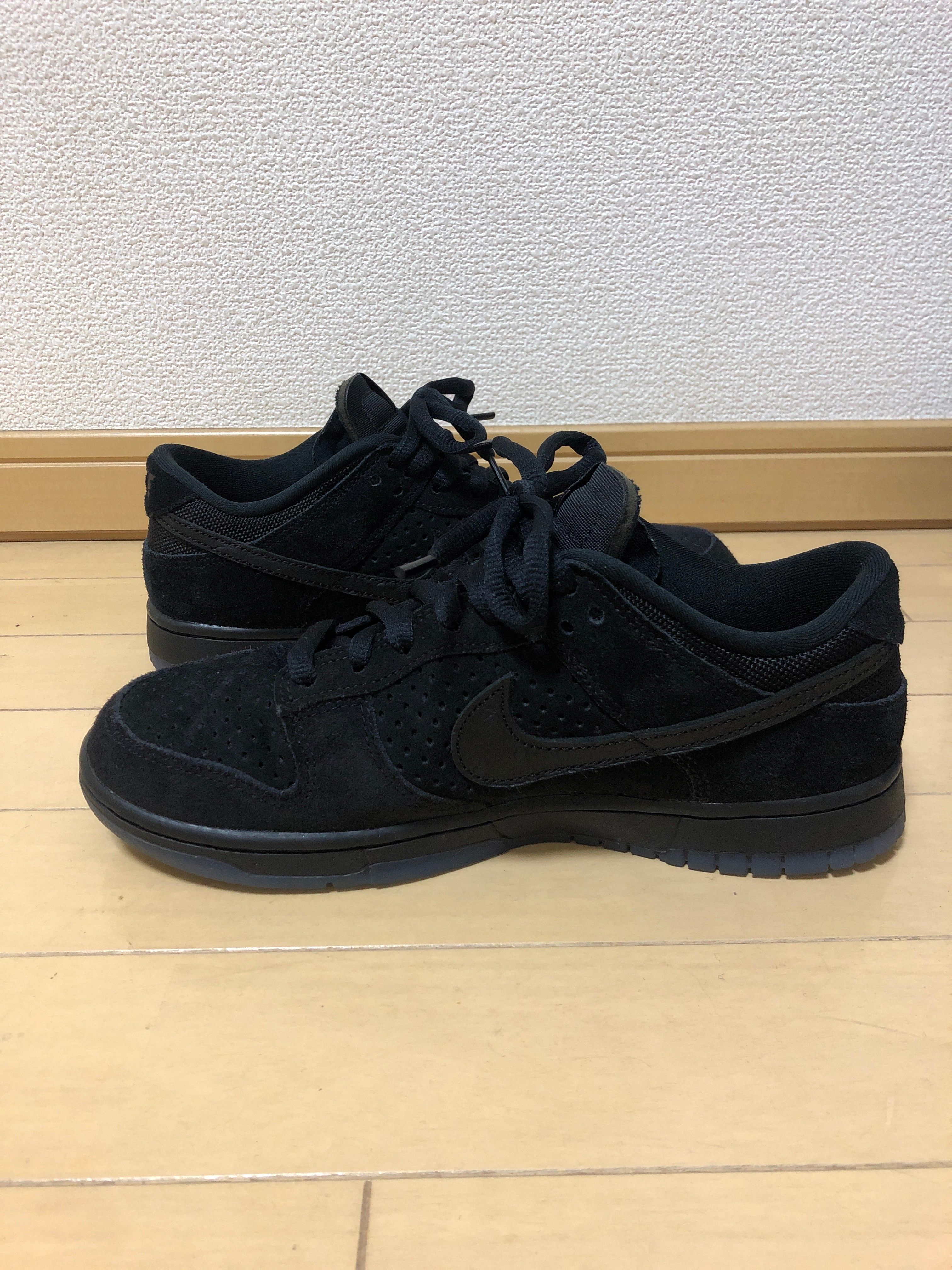 UNDEFEATED × Nike Dunk Low SP "5 ON IT"
