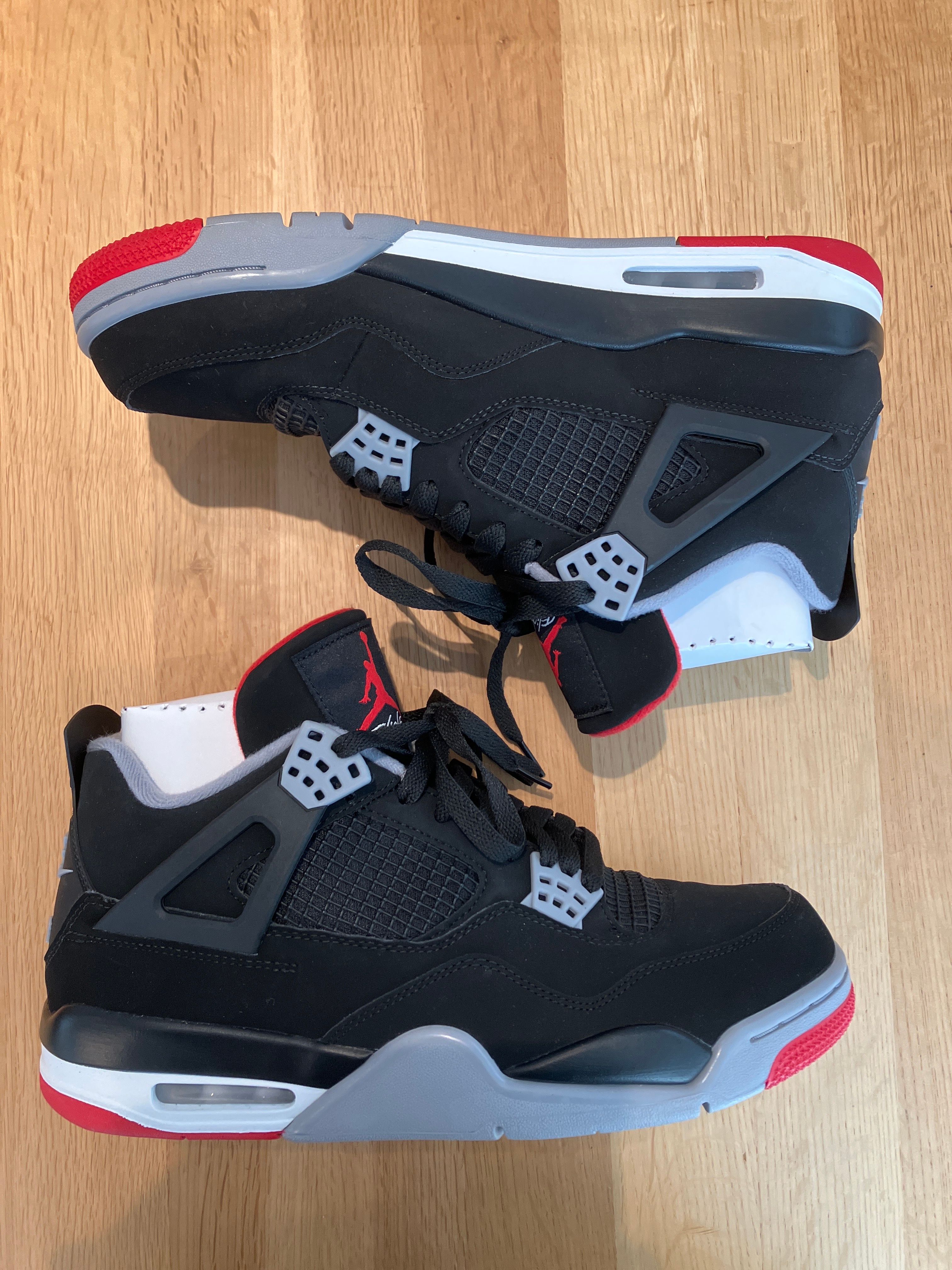 Nike Air Jordan 4 Retro "Bred" (2019)  