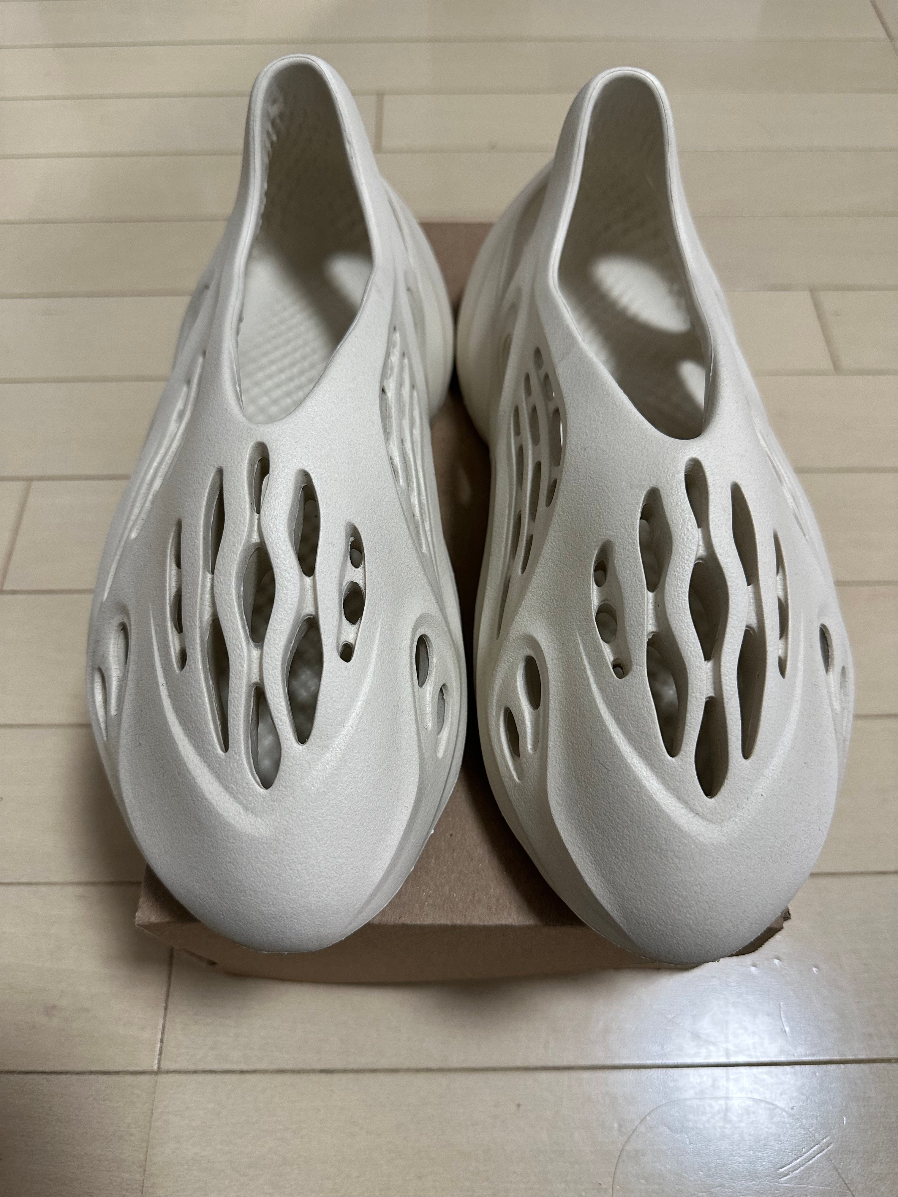 adidas YEEZY Foam Runner "Sand"