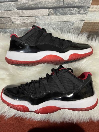 NIKE AIR JORDAN 11 RETRO LOW BRED