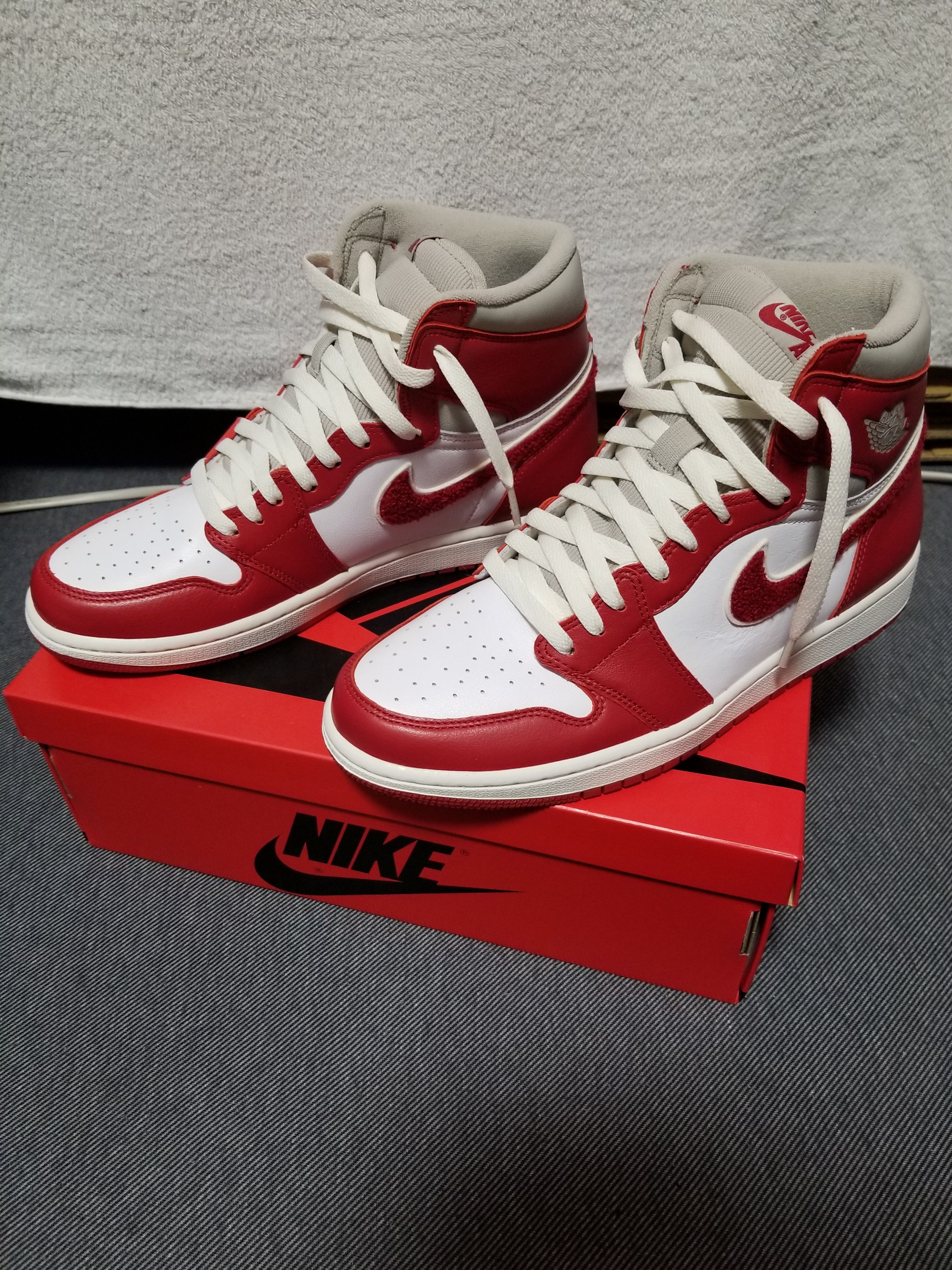 Nike Women's Air Jordan 1 High OG "Newstalgia"