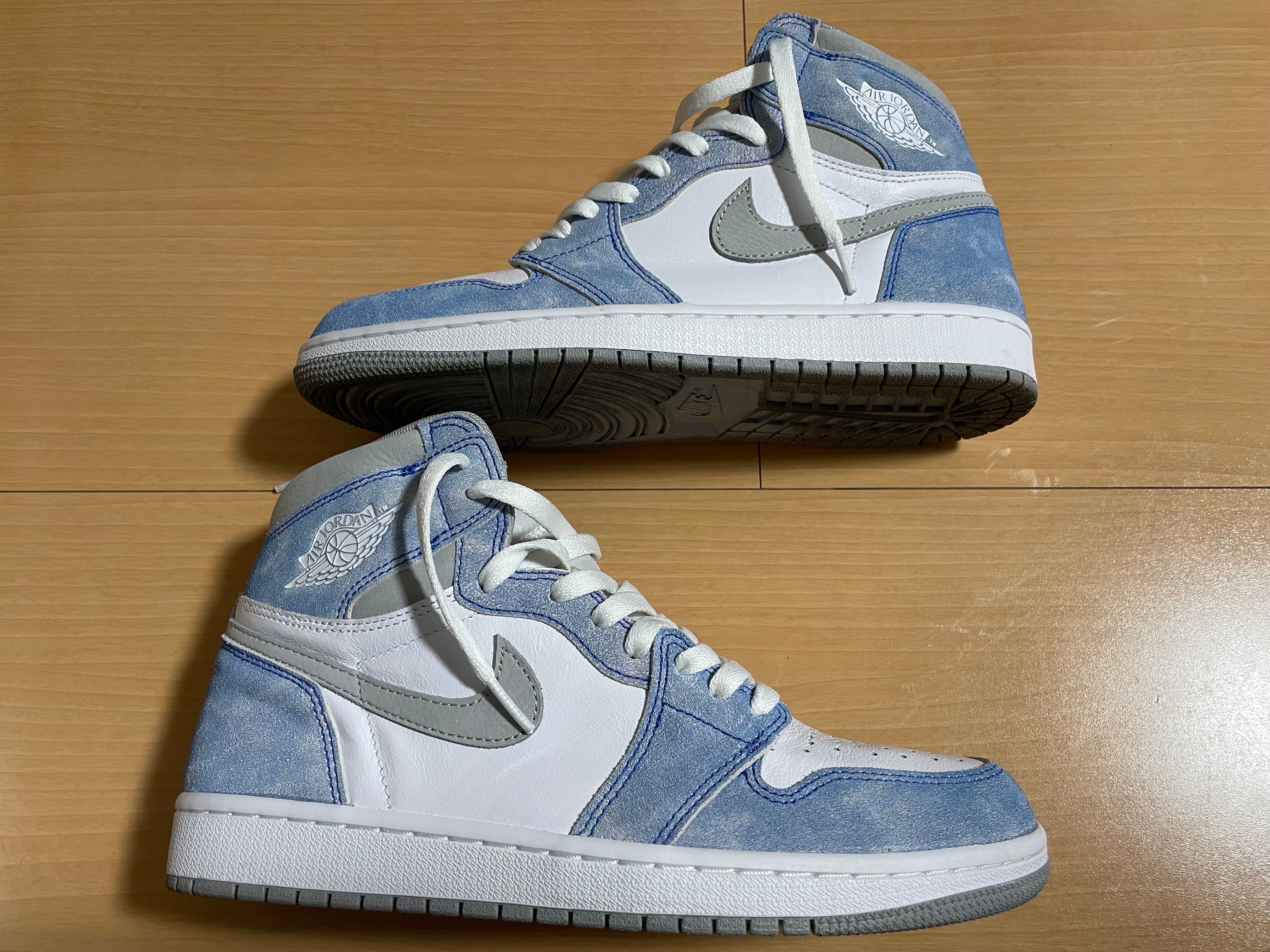 Nike Air Jordan 1 High OG "Hyper Royal"