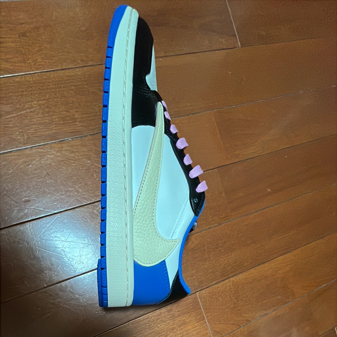 Travis Scott × fragment design × Nike Air Jordan 1 Low OG SP "Military Blue"