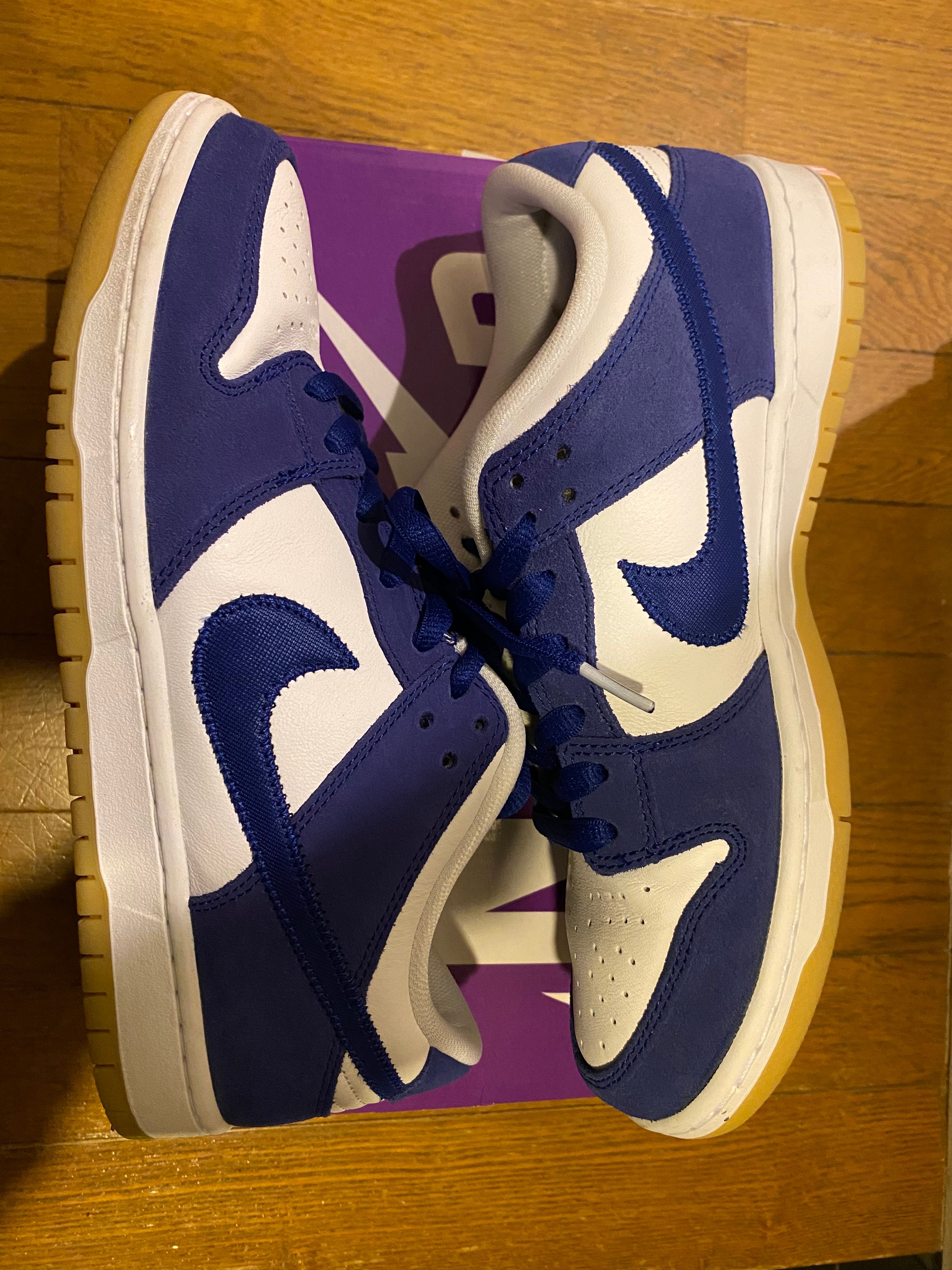 Nike SB Dunk Low "Los Angeles Dodgers/Deep Royal Blue"