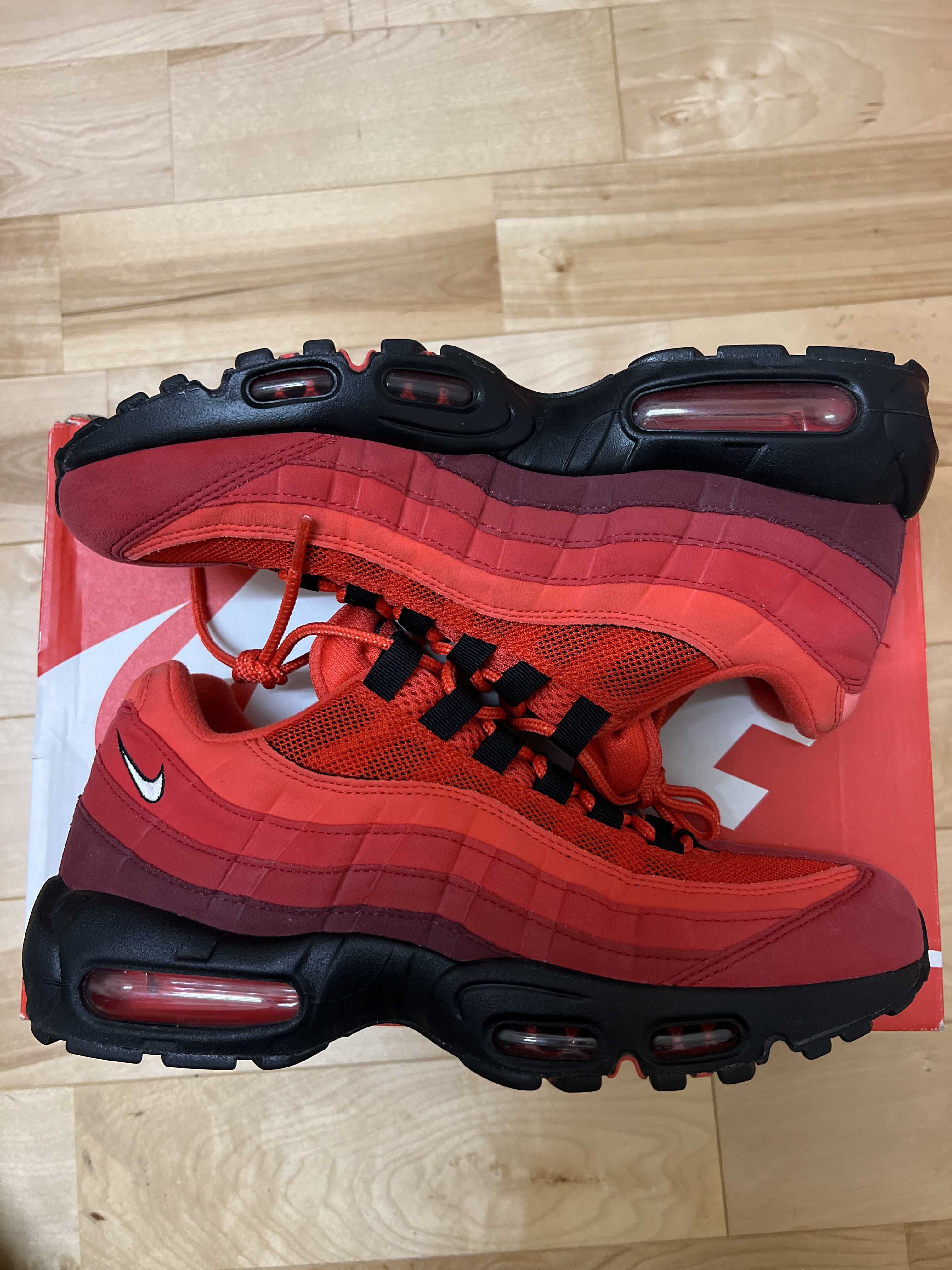 Nike Air Max 95 OG "Habanero Red"