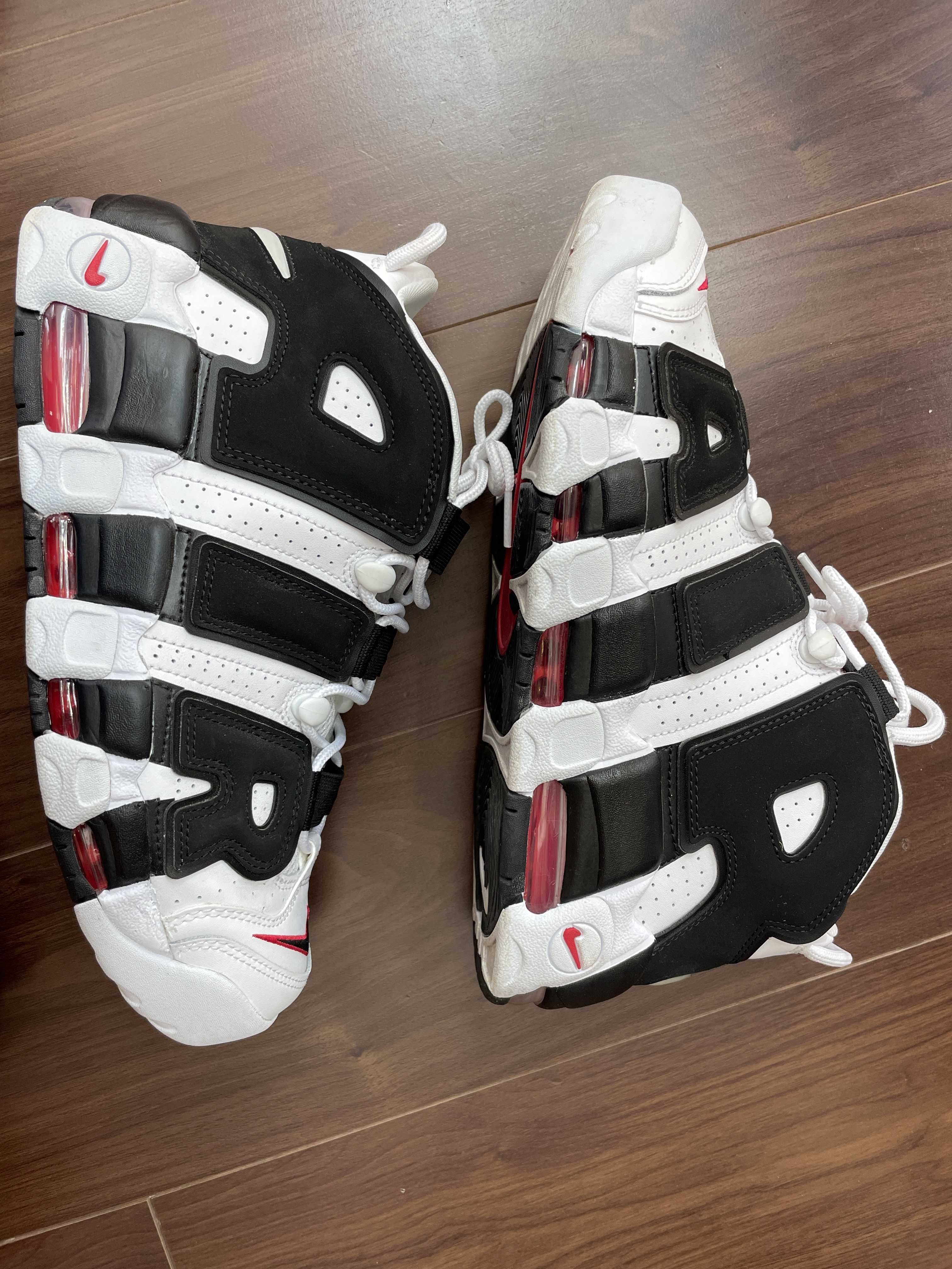 NIKE AIR MORE UPTEMPO "WHITE/BLACK/UNIVERSITY RED"(2020)