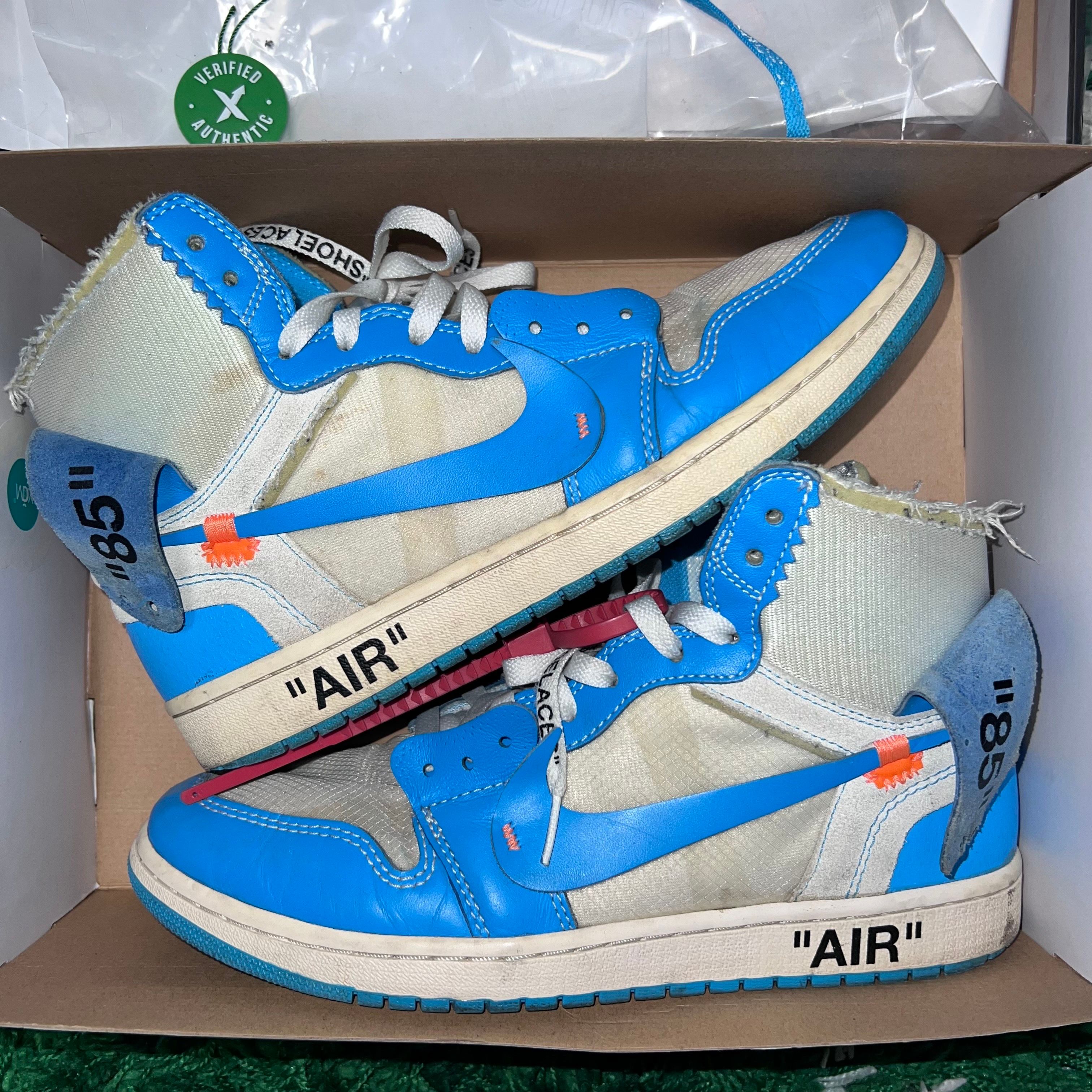 Off-White × Nike Air Jordan 1 High UNC "White/Dark Powder Blue"