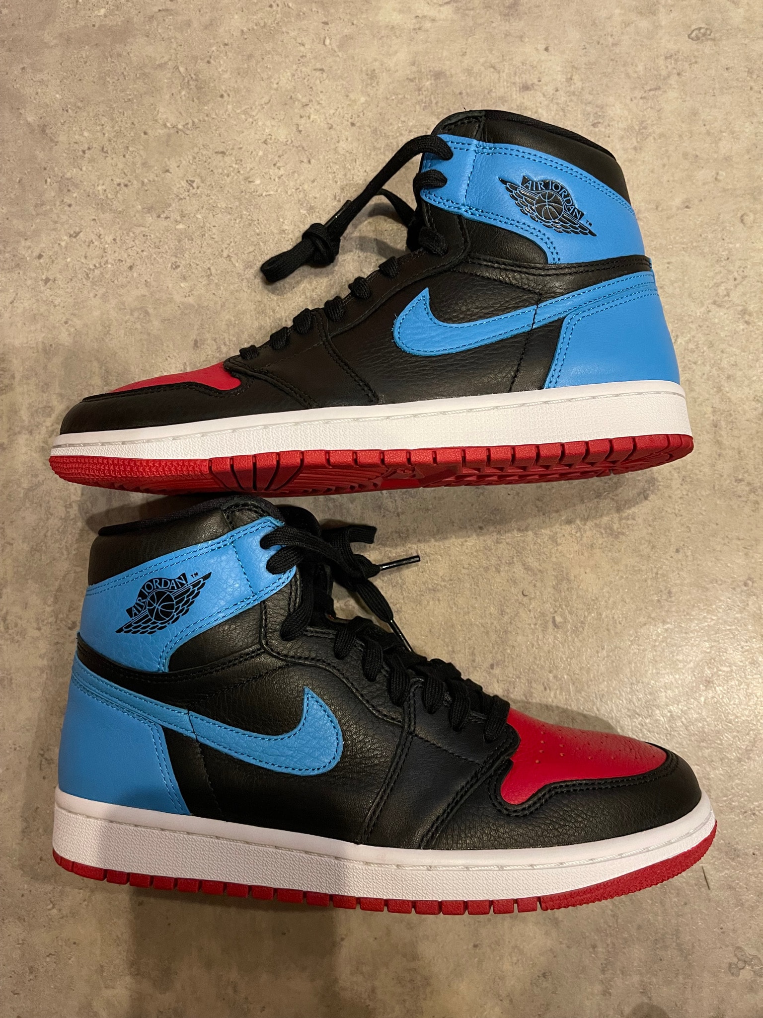 Nike Women's Air Jordan 1 High OG "UNC to Chicago"