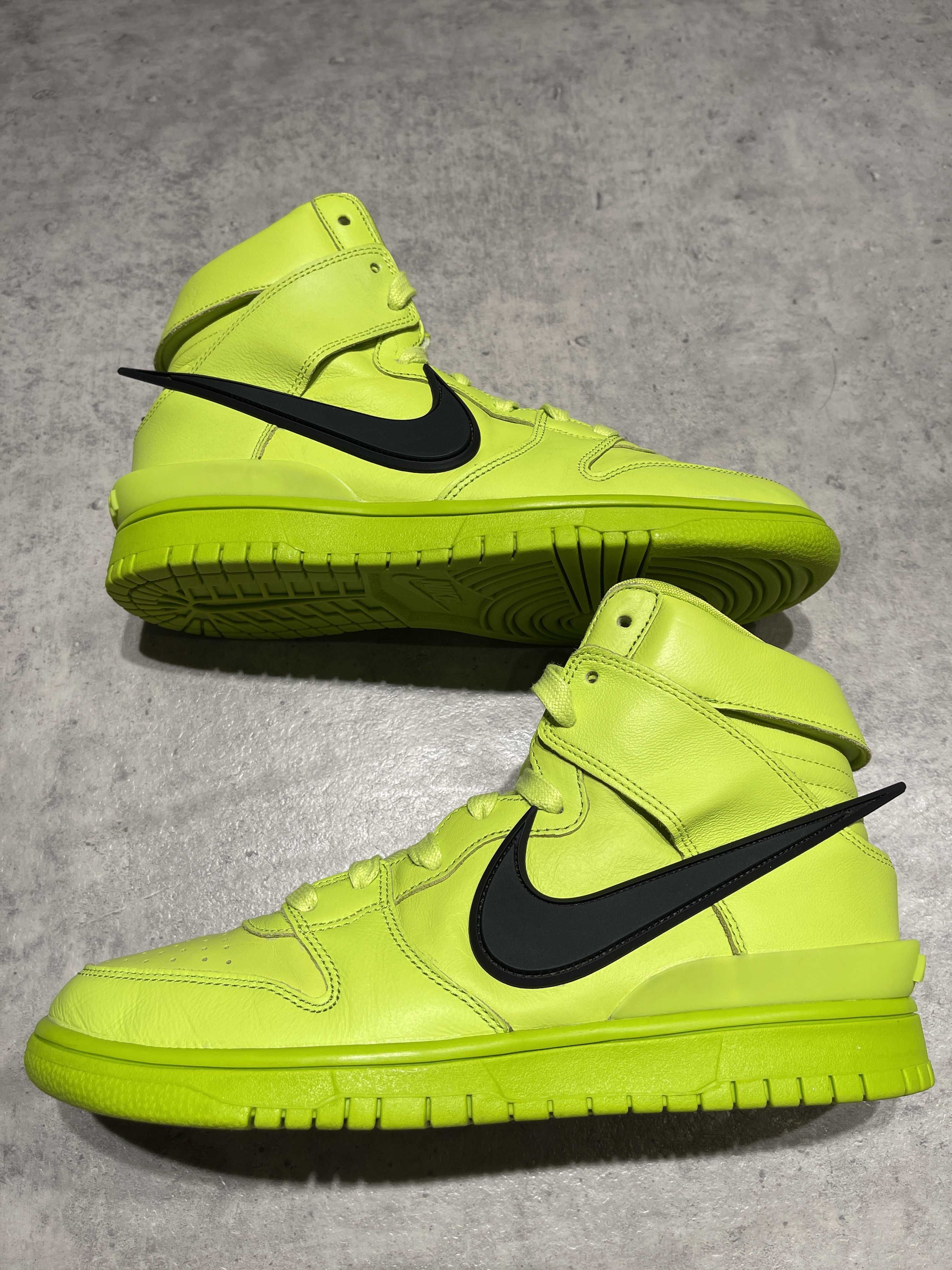 AMBUSH × NIKE DUNK HIGH "FLASH LIME"
