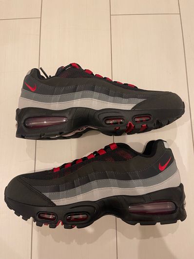 Liverpool FC × Nike Air Max 95 "Black/Gym Red/Smoke Grey"