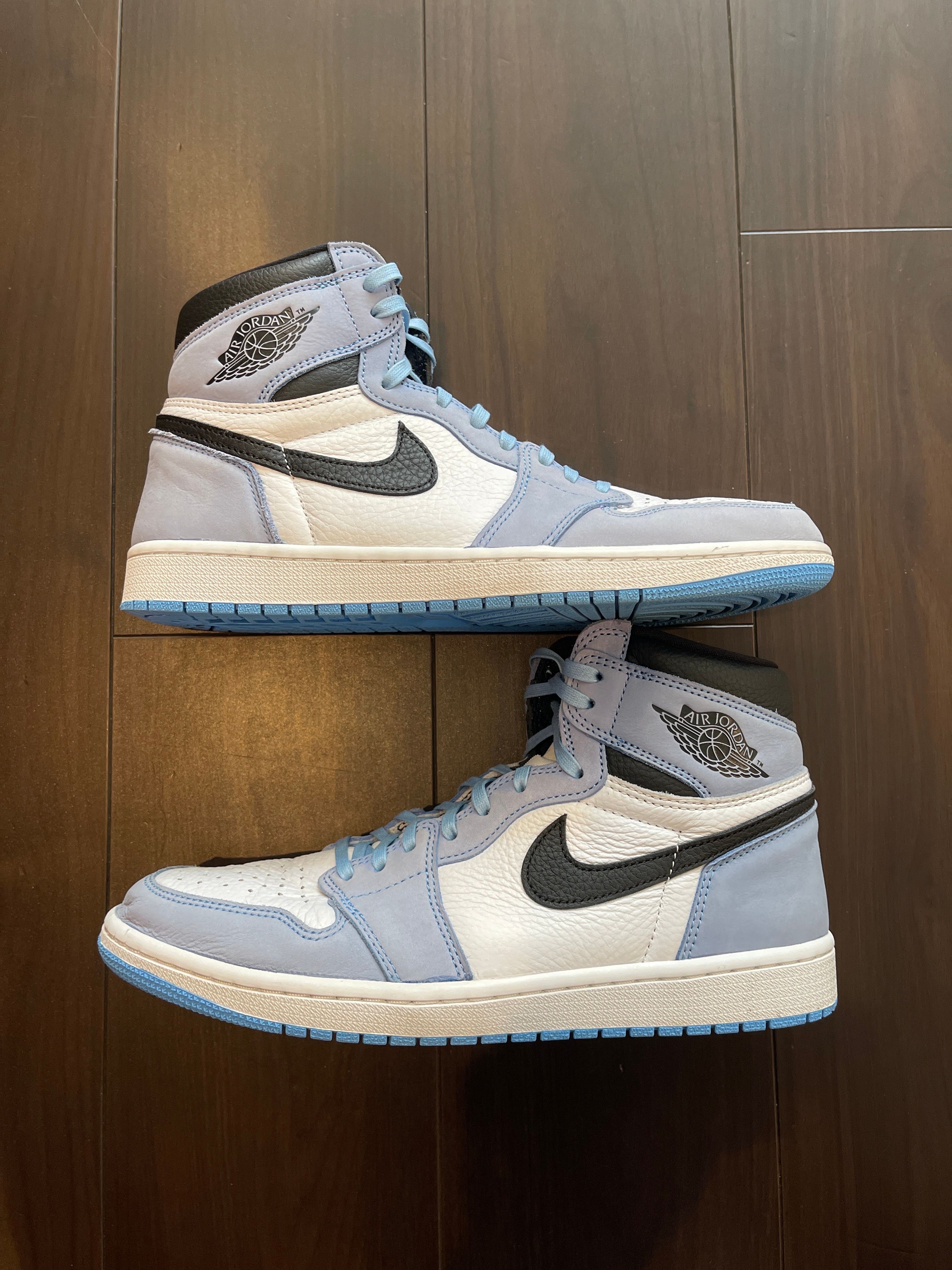 Nike Air Jordan 1 High OG "University Blue"