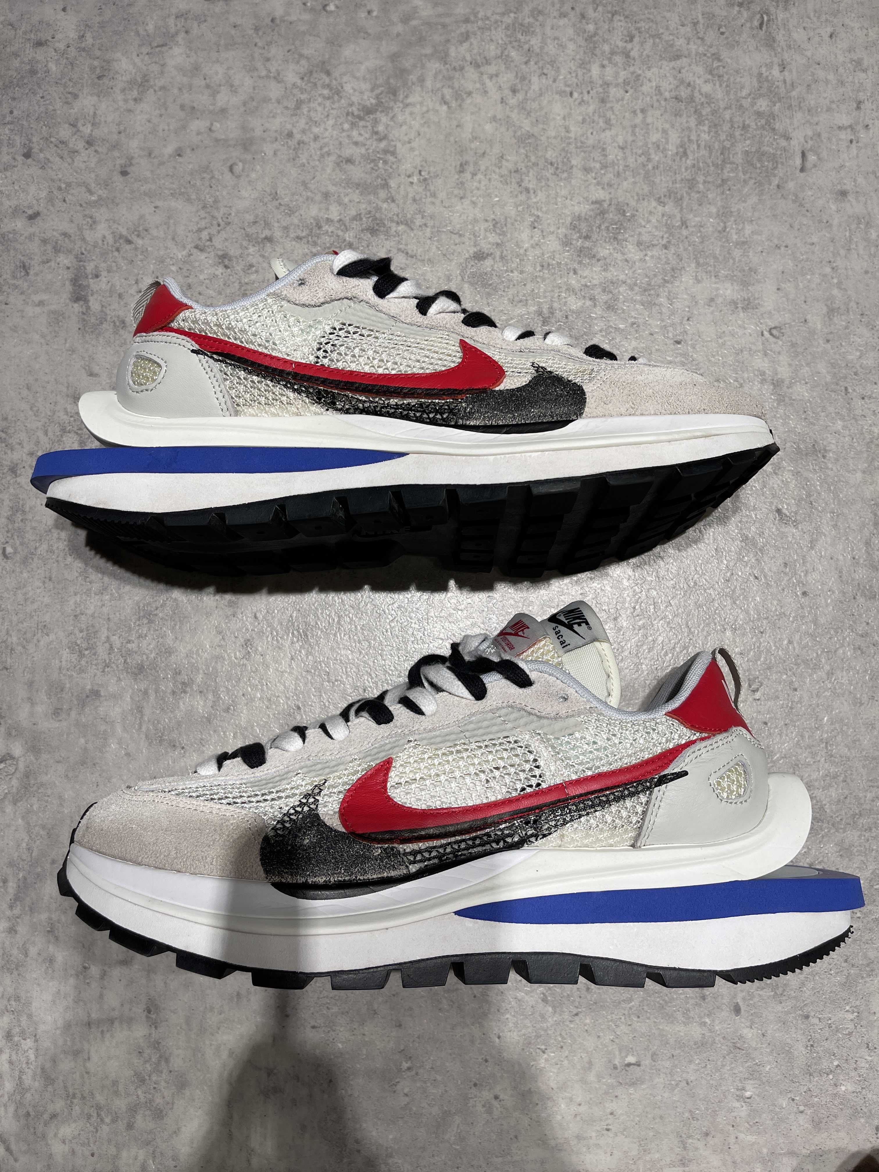 sacai × Nike Vapor Waffle "Royal Fuchsia"