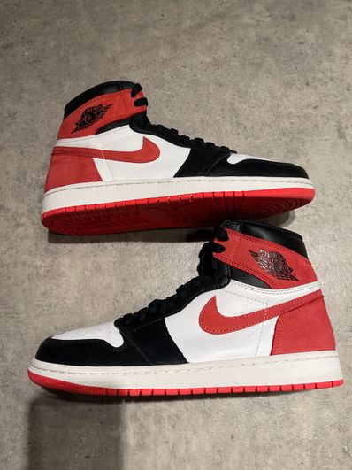 NIKE AIR JORDAN 1 RETRO HIGH "TRACK RED"