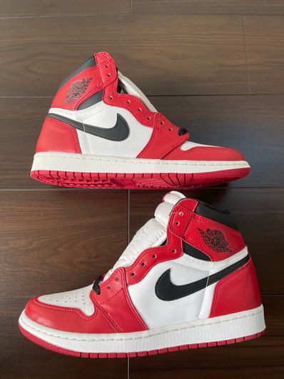 Nike Air Jordan 1 Retro High "Chicago" (2015)