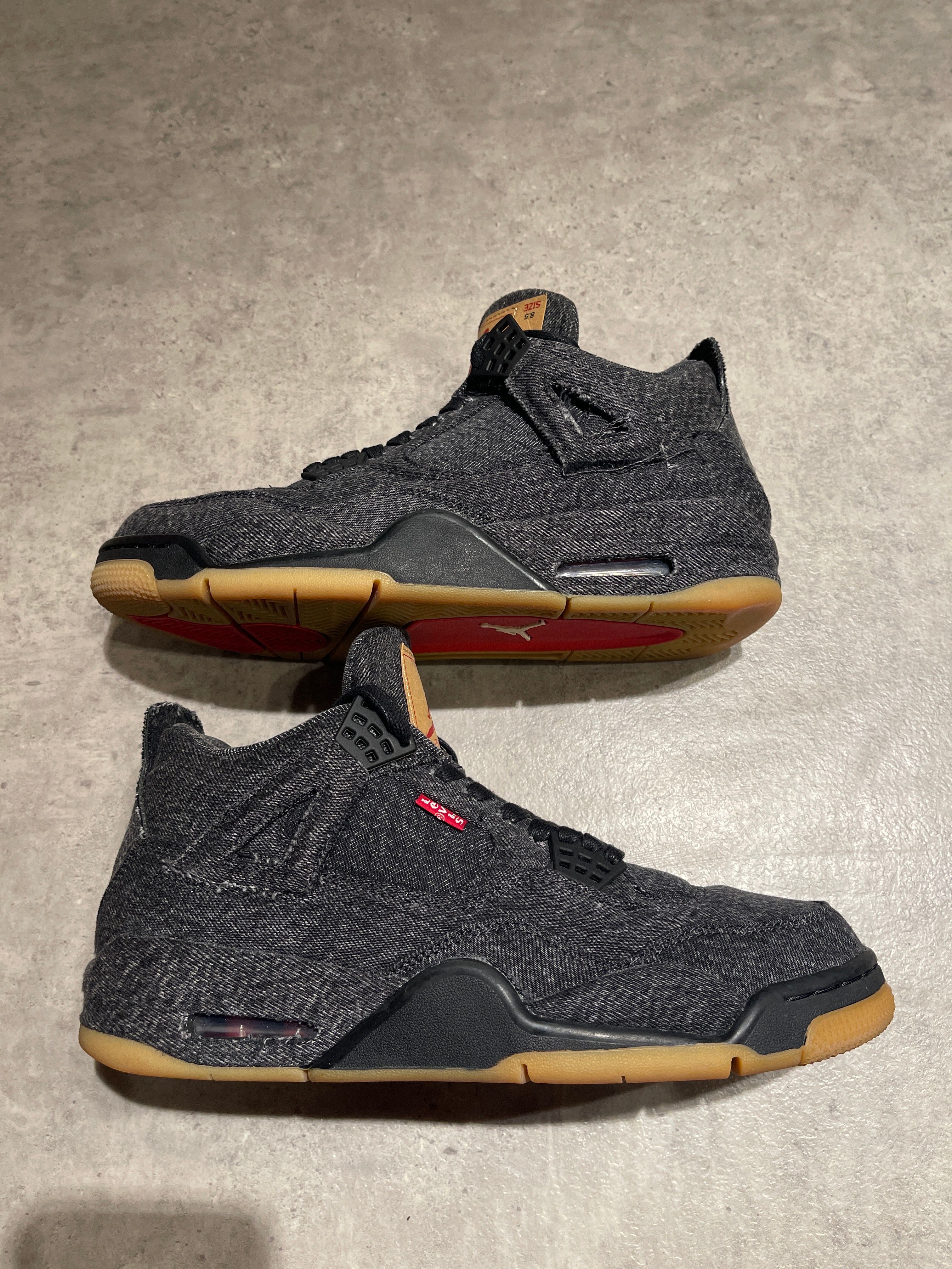 Nike × Levi's Air Jordan 4 "Black Denim" (Tag: LEVIS®)