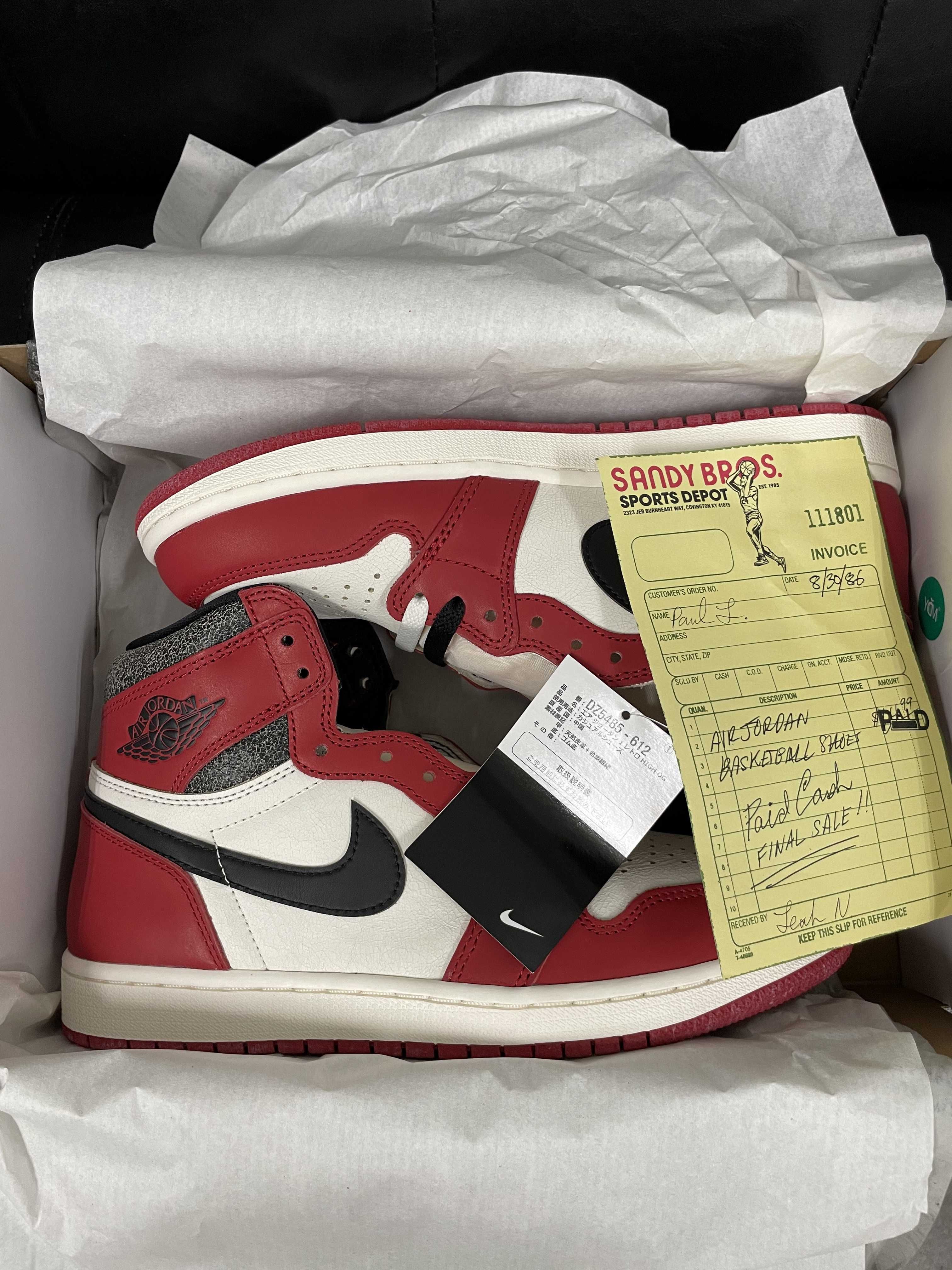 Nike Air Jordan 1 High OG "Lost & Found/Chicago"