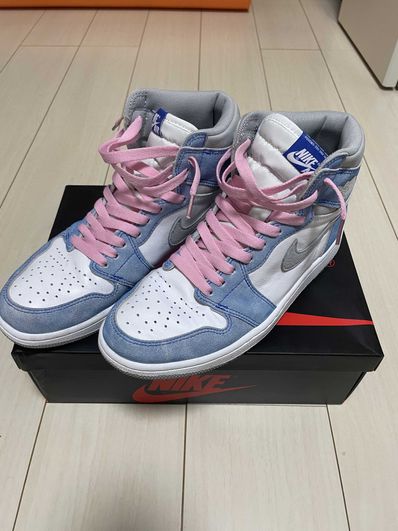 Nike Air Jordan 1 High OG "Hyper Royal"