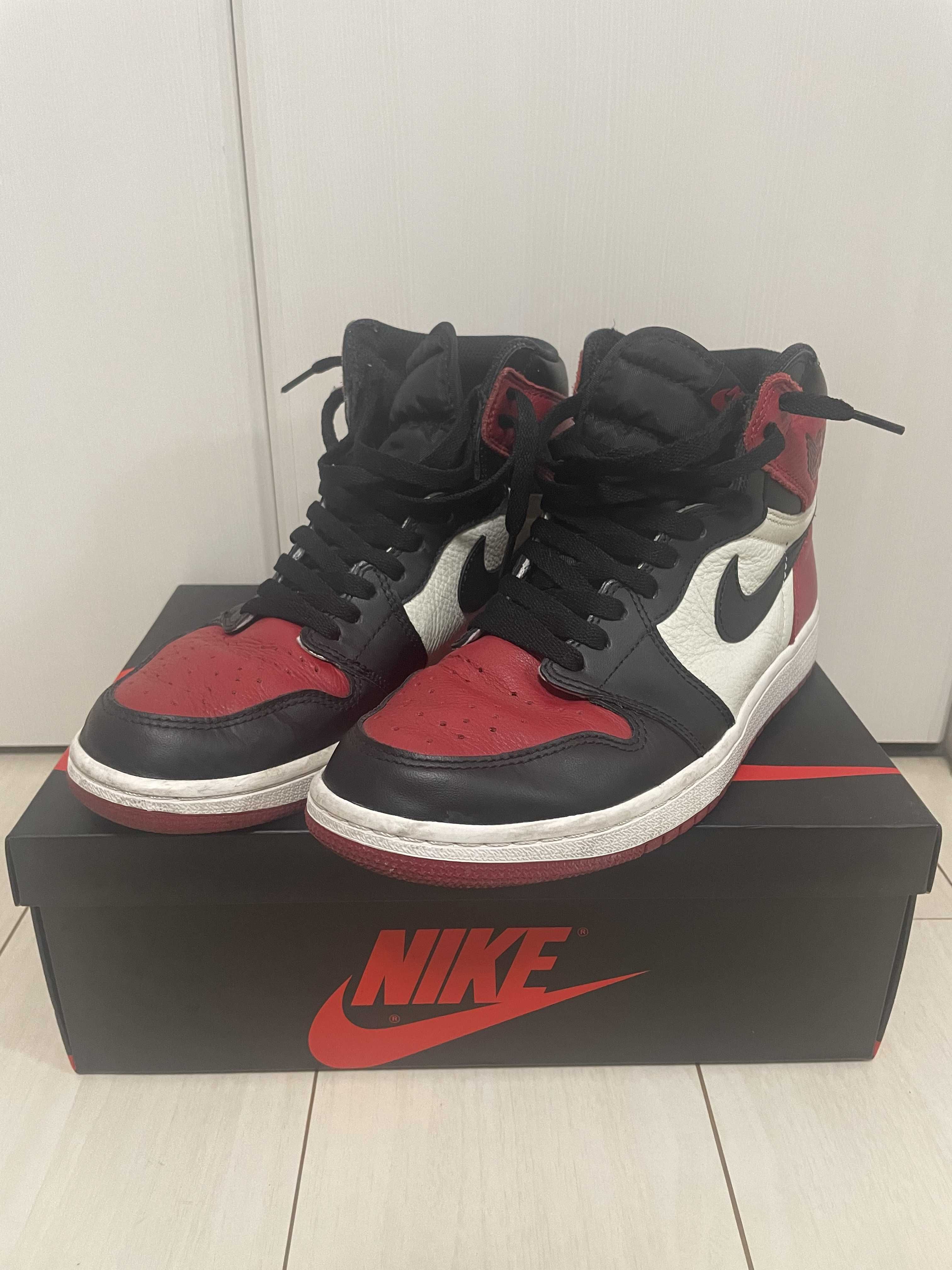 Nike Air Jordan 1 Retro High OG "Bred Toe"