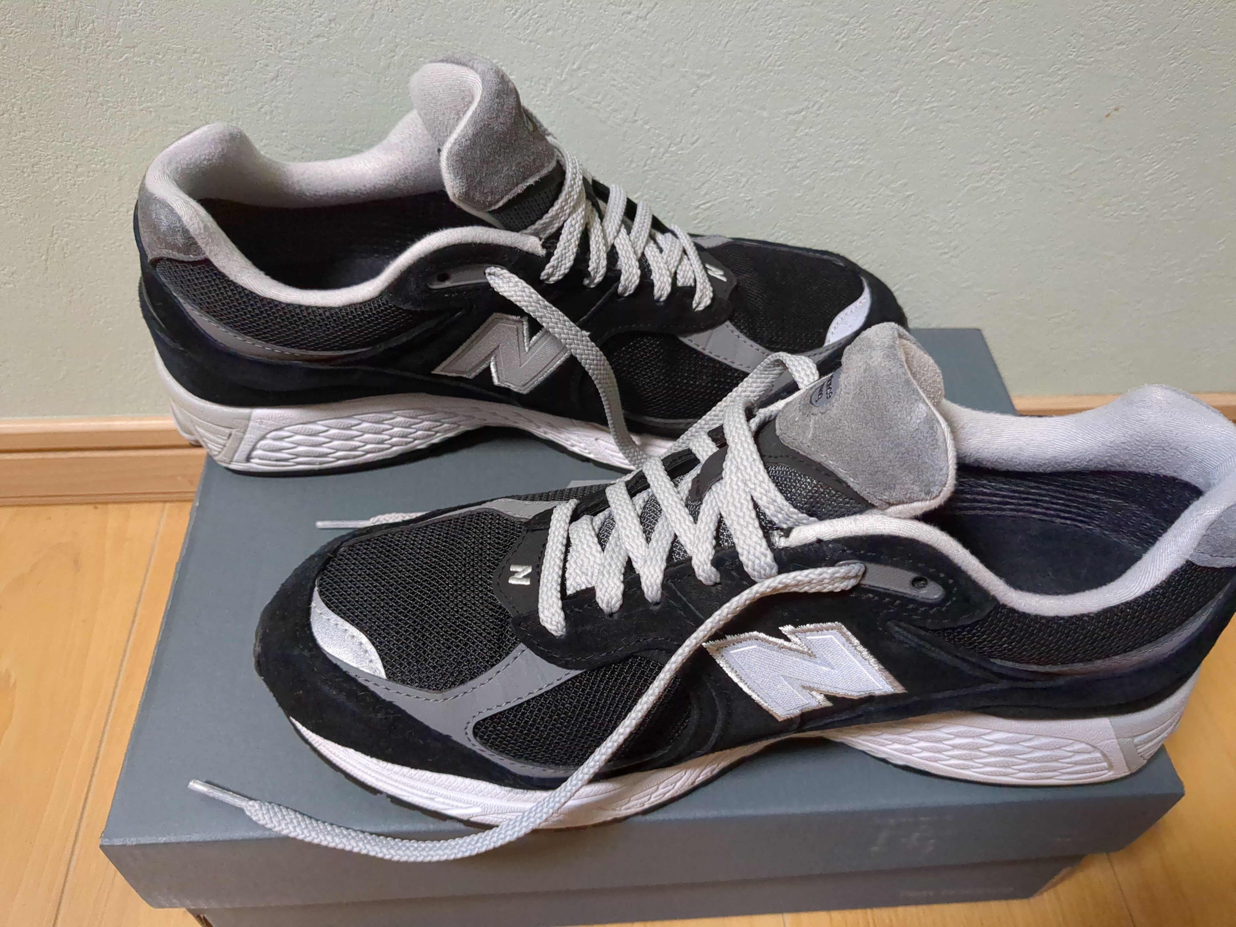 New Balance 2002R GORE-TEX "Black/Gray"