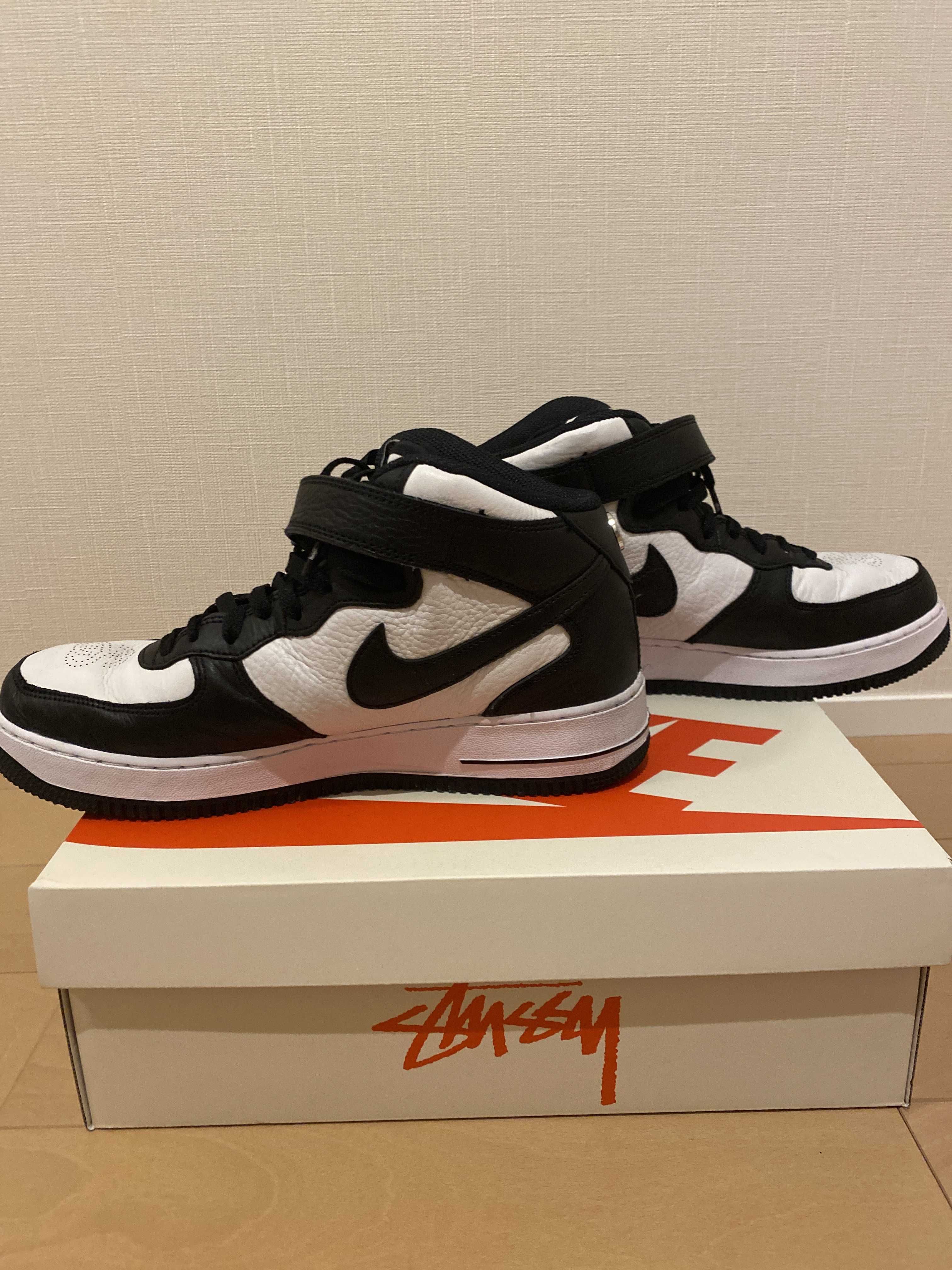 Stussy × Nike Air Force 1 Mid "Black and Light Bone"