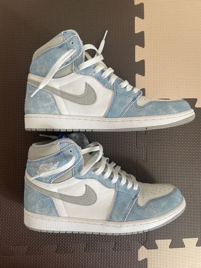 Nike Air Jordan 1 High OG "Hyper Royal"