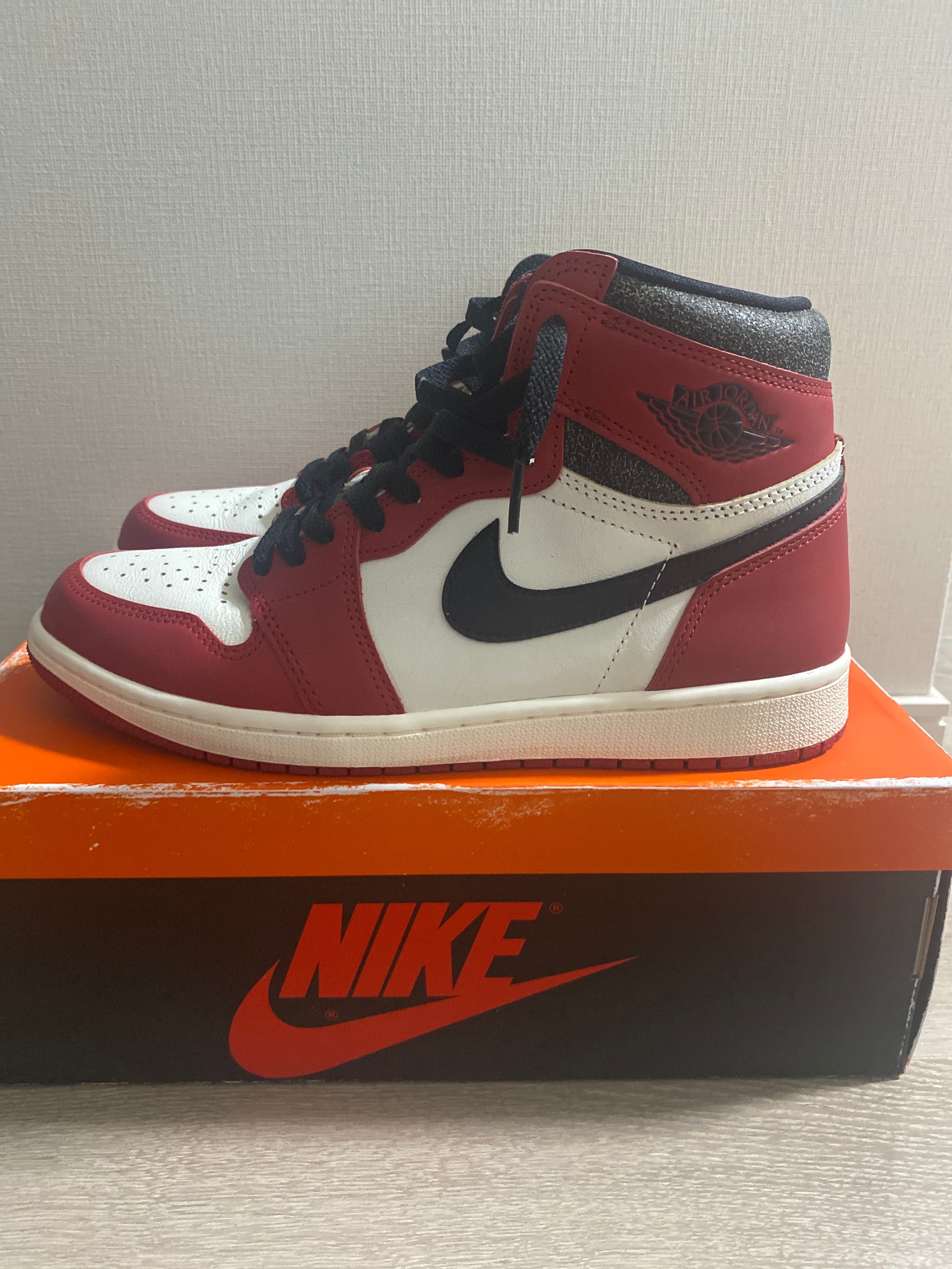 Nike Air Jordan 1 High OG "Lost & Found/Chicago"