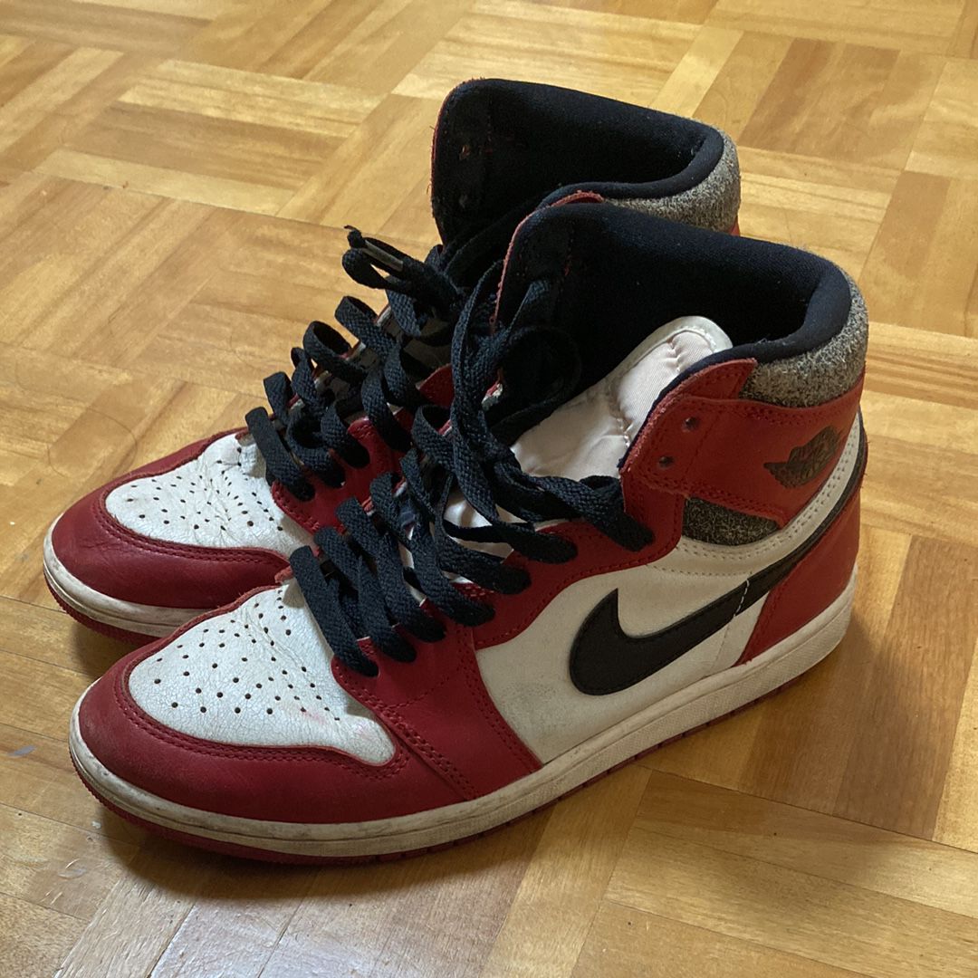 Nike Air Jordan 1 High OG "Lost & Found/Chicago"