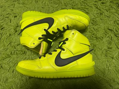 AMBUSH × NIKE DUNK HIGH "FLASH LIME"