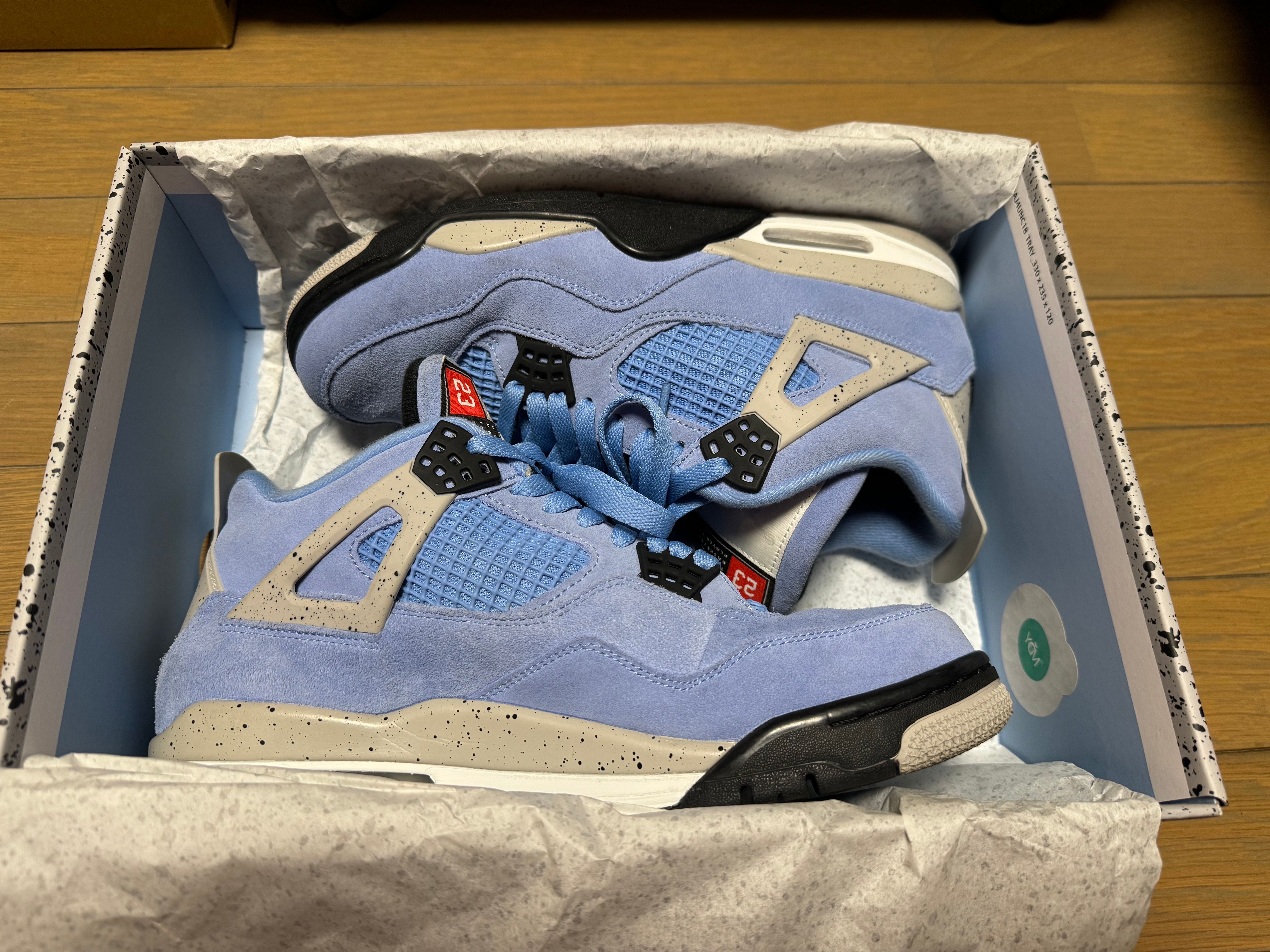 Nike Air Jordan 4 "University Blue"
