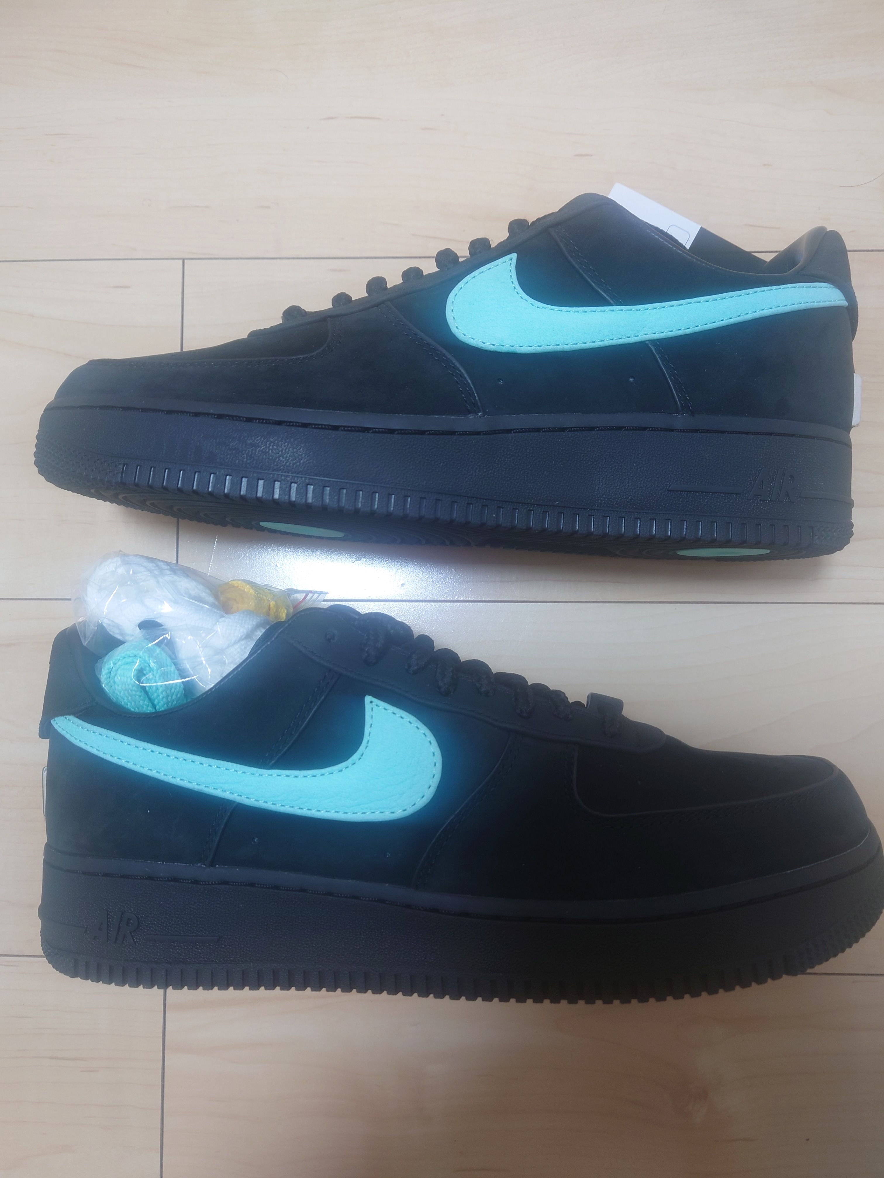 Tiffany & Co. × Nike Air Force 1 Low "1837"
