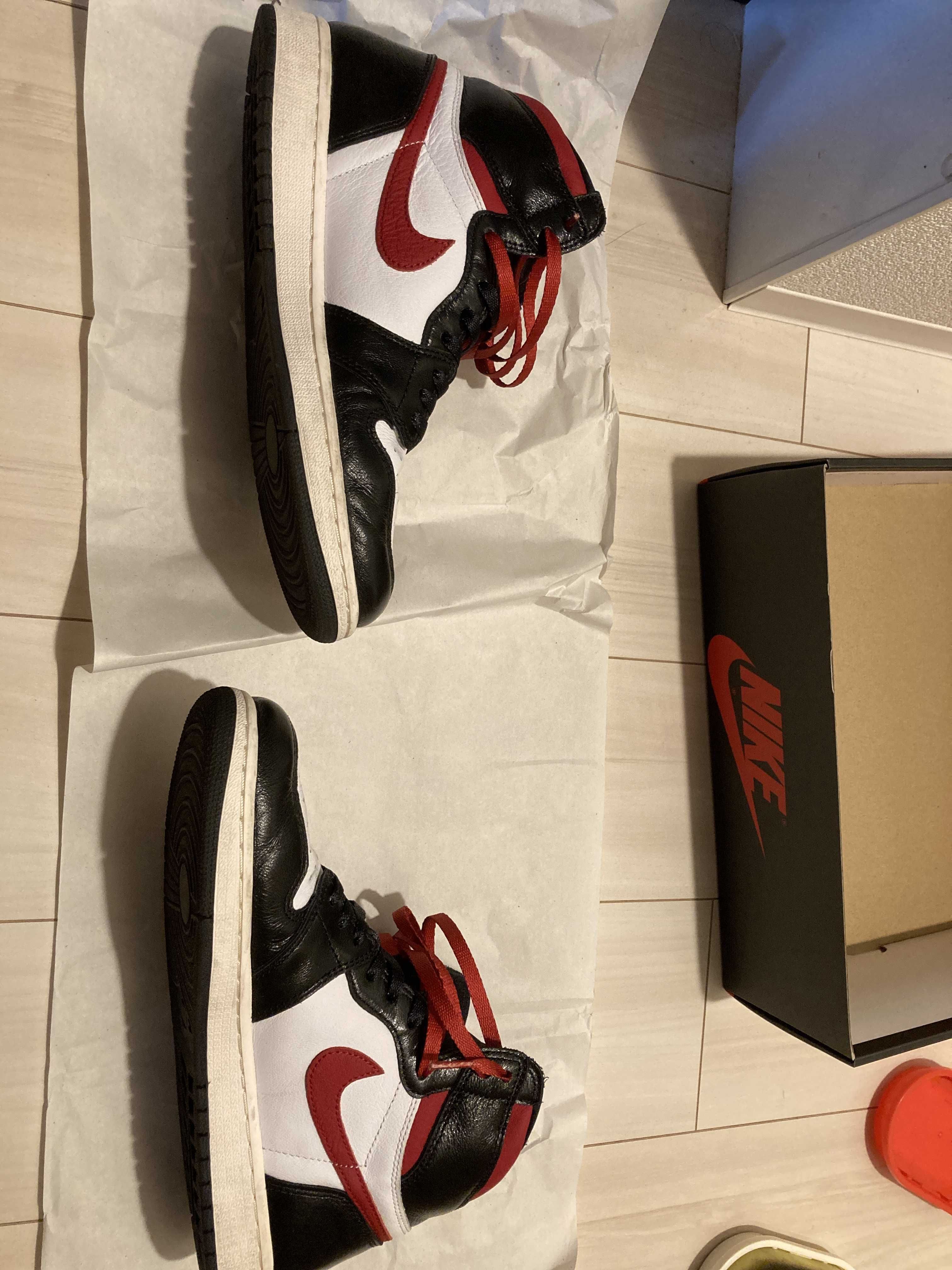 Nike Air Jordan 1 Retro High "Black/White/Sail/Gym Red"    
