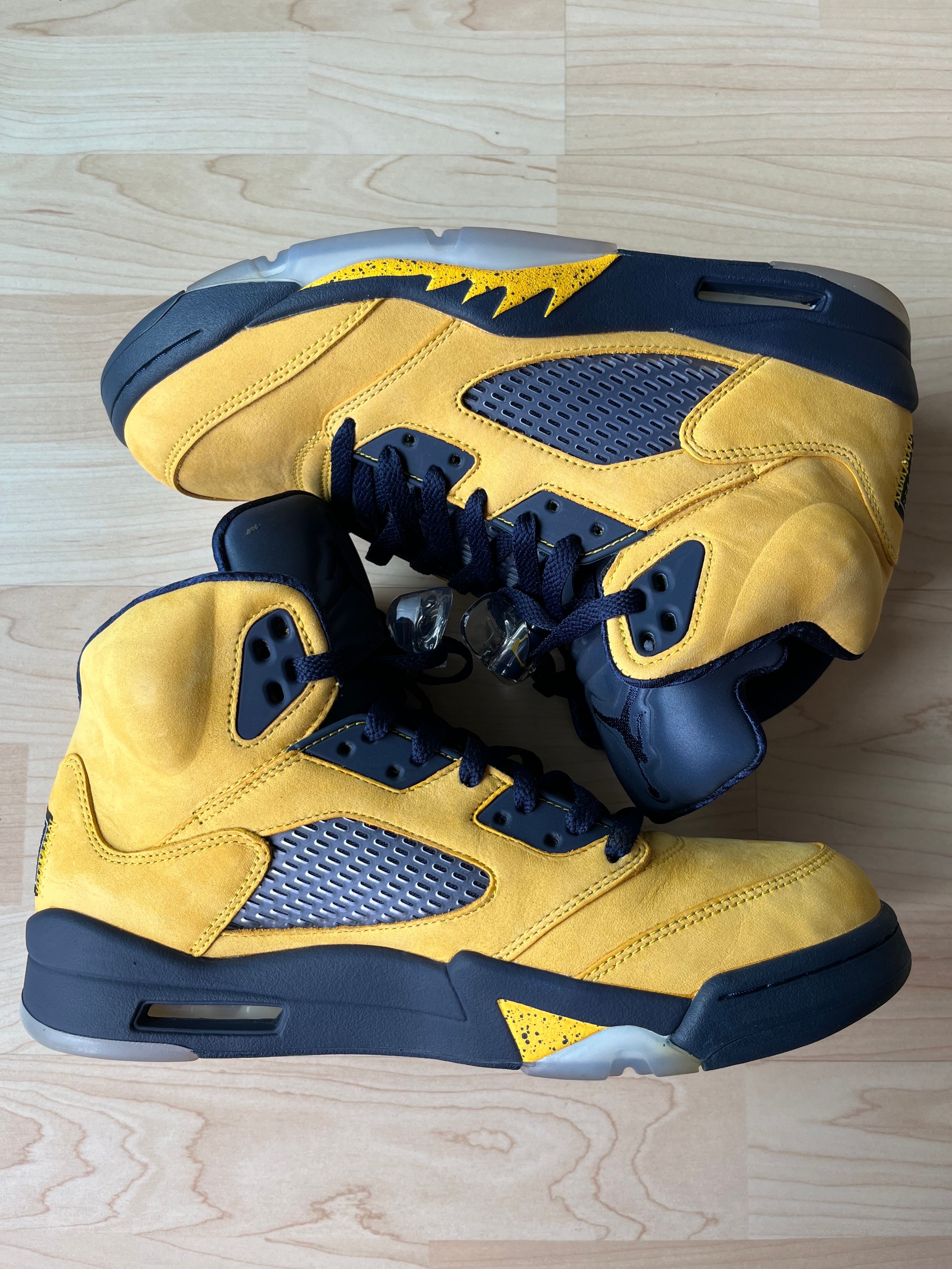 NIKE AIR JORDAN 5 "MICHIGAN"
