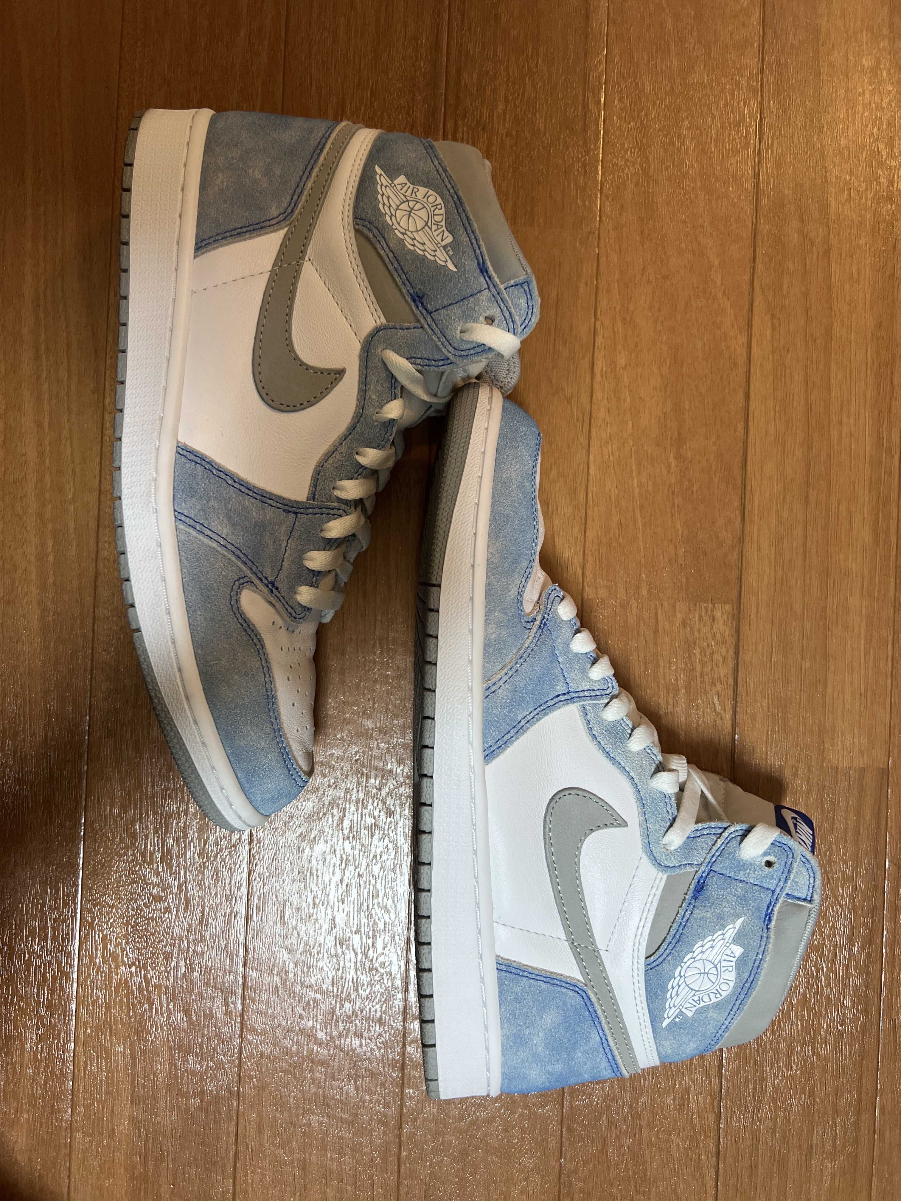 Nike Air Jordan 1 High OG "Hyper Royal"