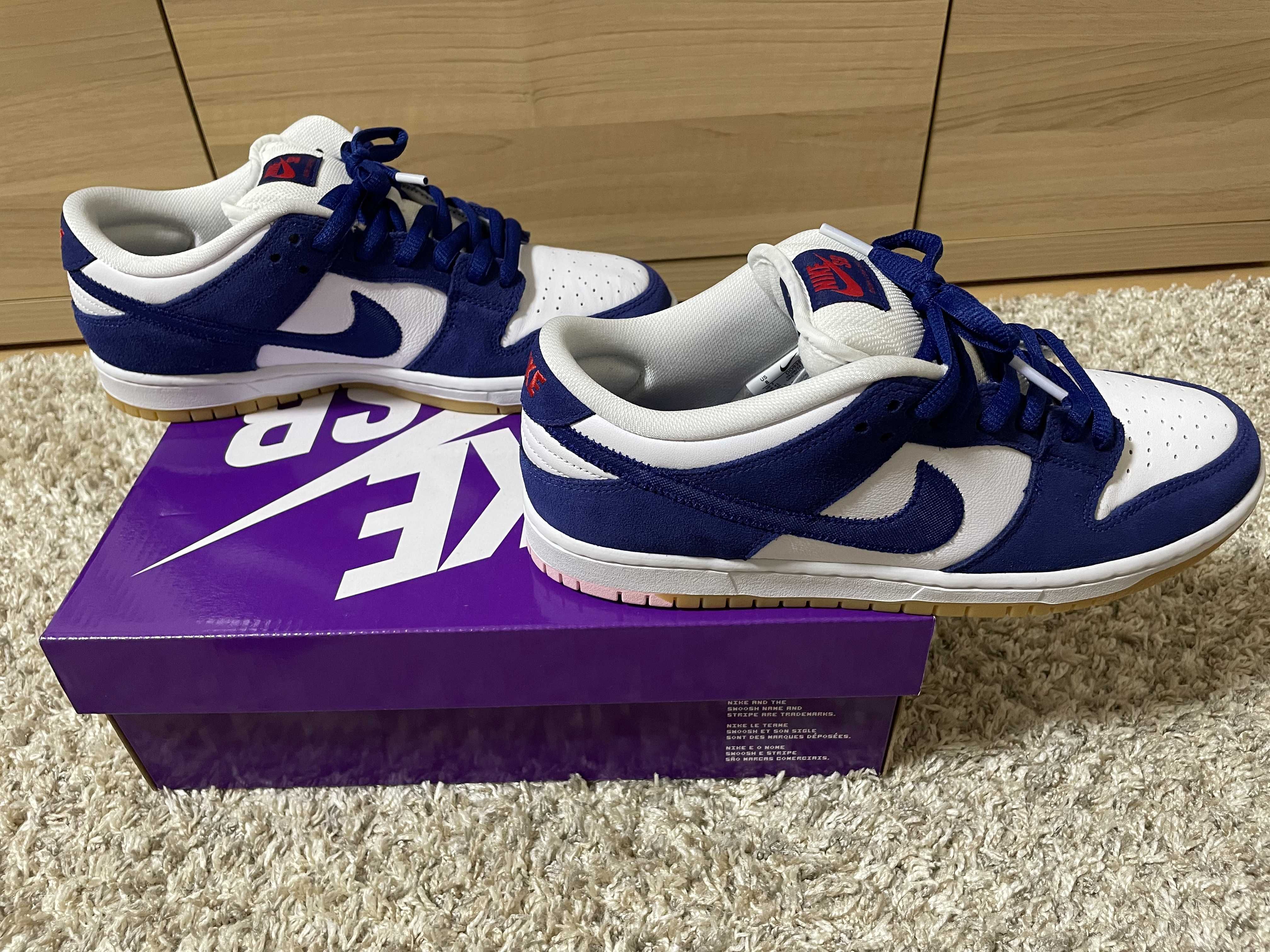 Nike SB Dunk Low "Los Angeles Dodgers/Deep Royal Blue"