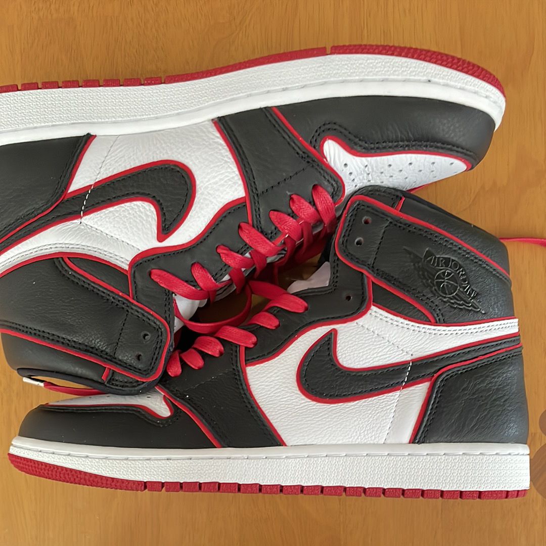 Nike Air Jordan 1 Retro High OG "Blood Line"   
