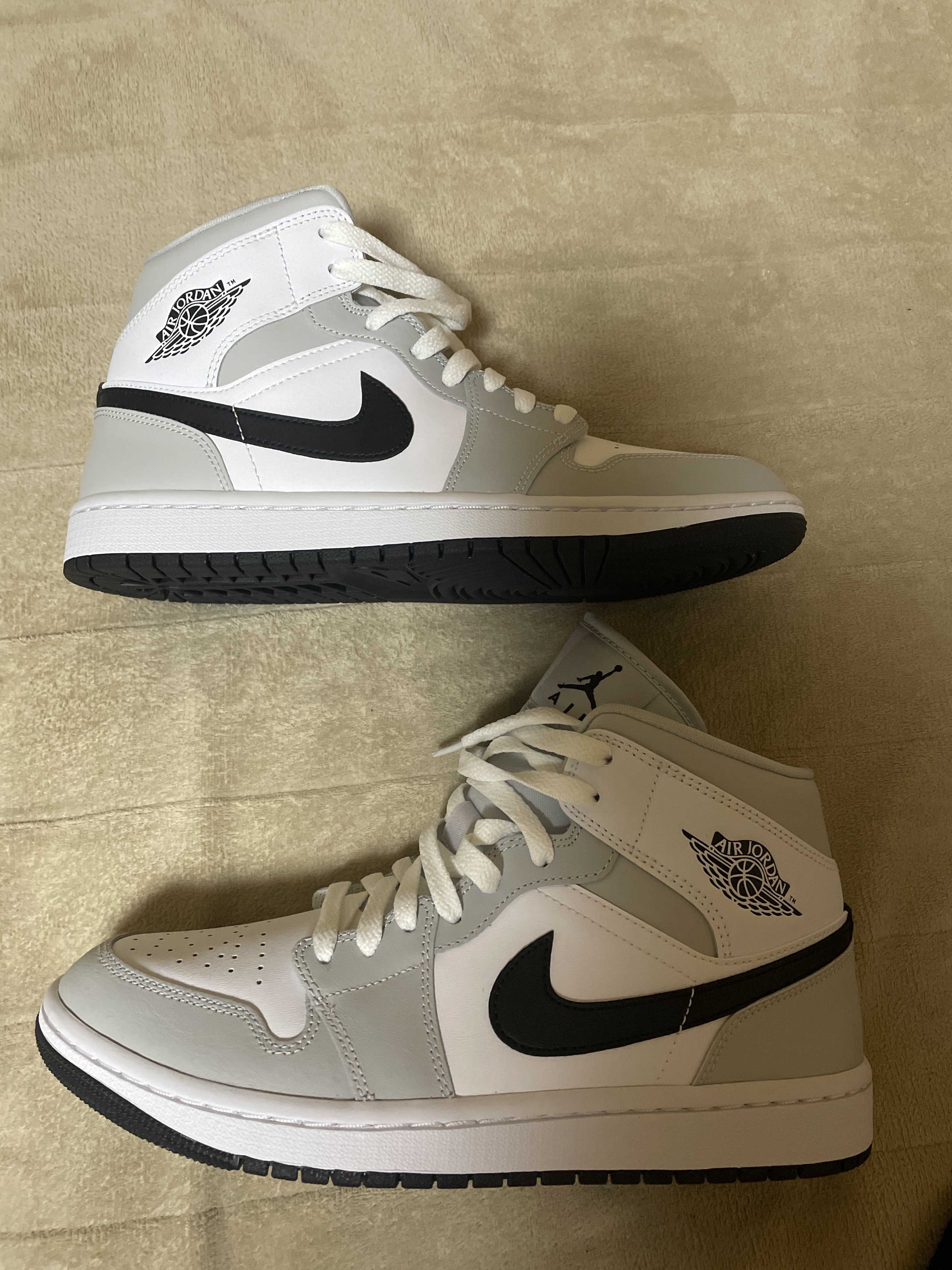 Nike Women's Air Jordan 1 Mid "Grey Fog/White/Black"